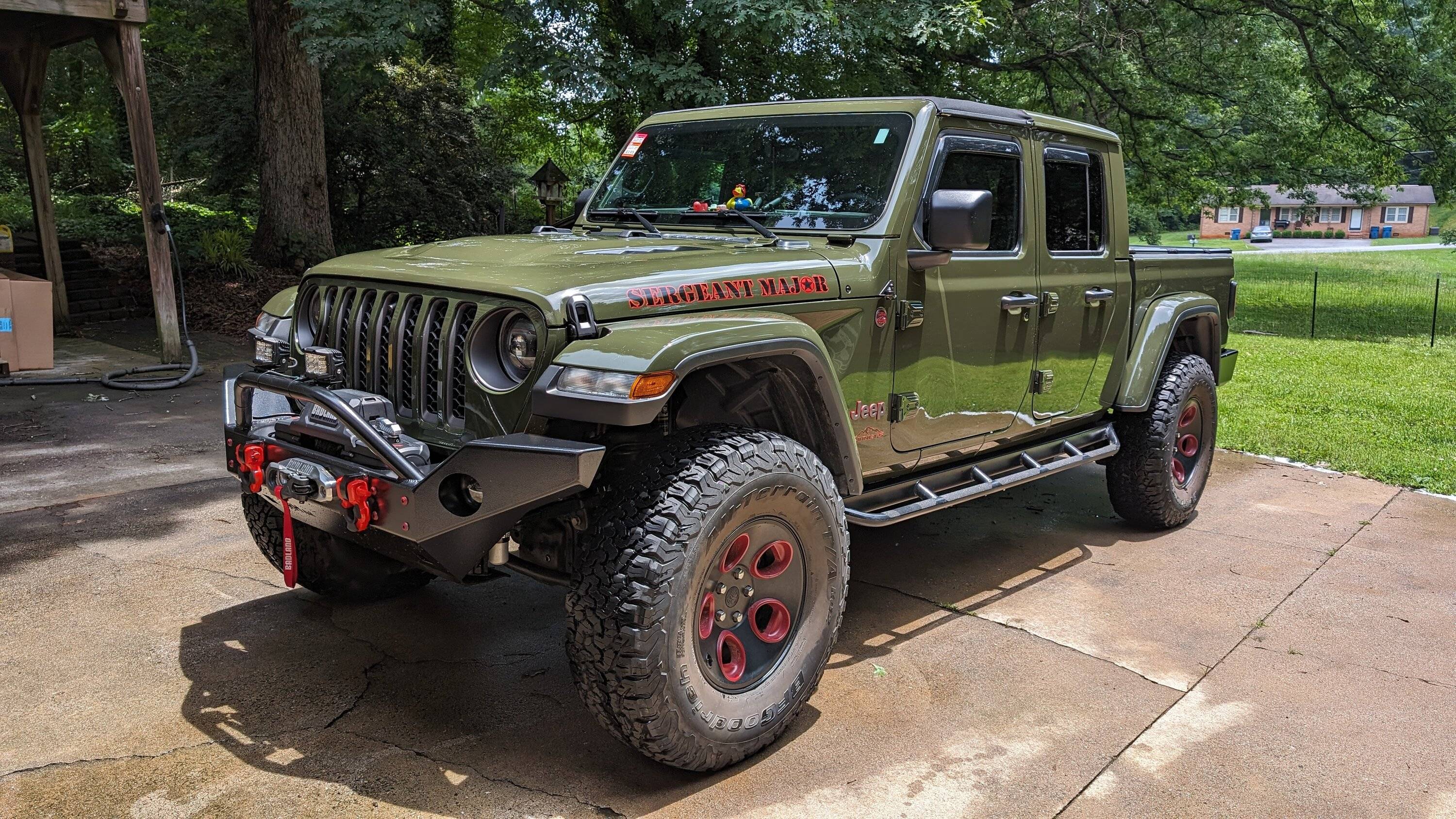Jeep Gladiator Introducing Sargent Major PXL_20240603_165656317.MP
