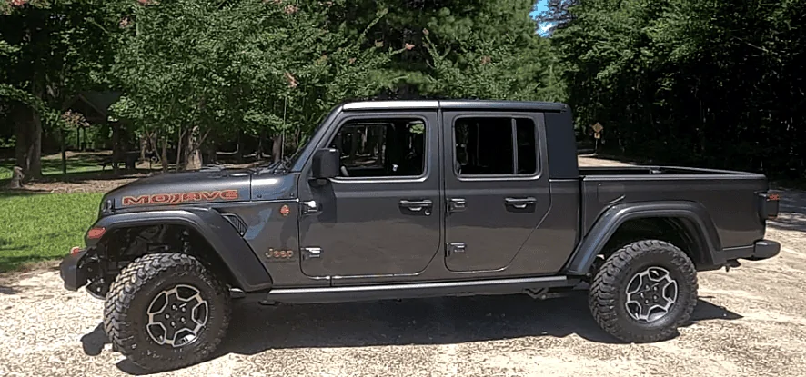 Jeep Gladiator Clayton Off Road JT Suspension Systems 1717506100889-fn