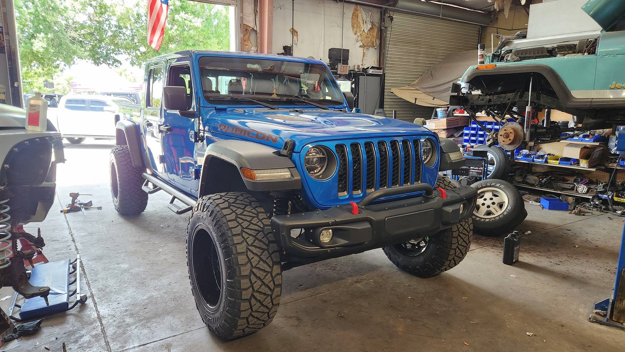 Jeep Gladiator Gladiator rubicon 4" readylift with 37" 20x12 question 1000035618