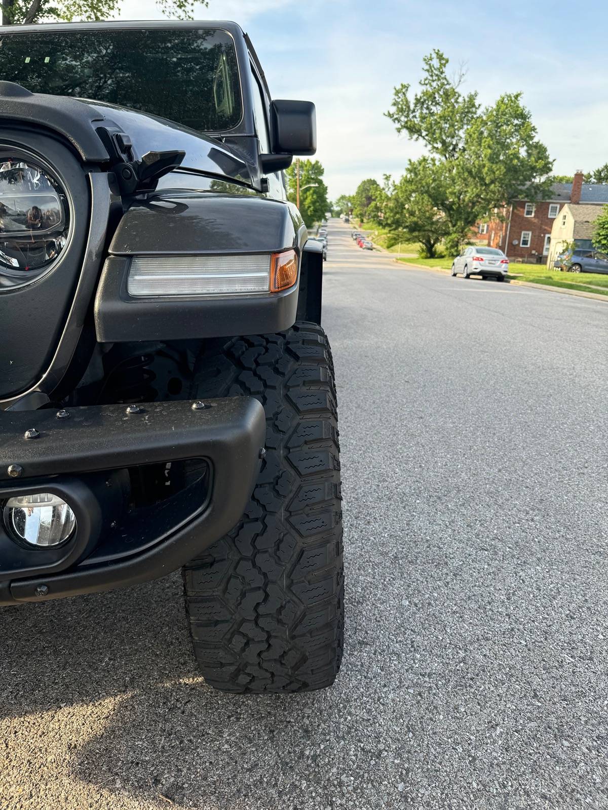Jeep Gladiator Added 2024 Willys XR rims on 2021 Gladiator Overland IMG_0742