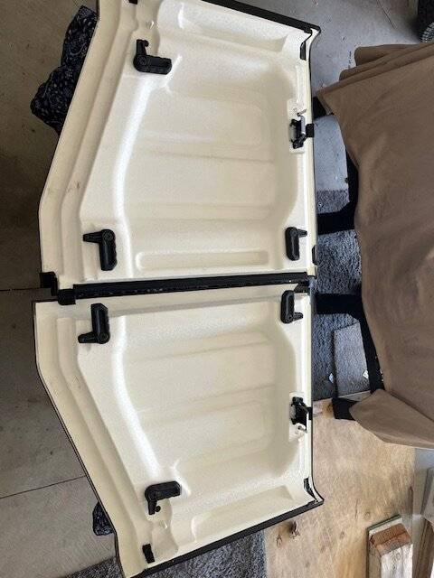 Jeep Gladiator Kilmat and Design Engineering Headliner Install IMG_2574