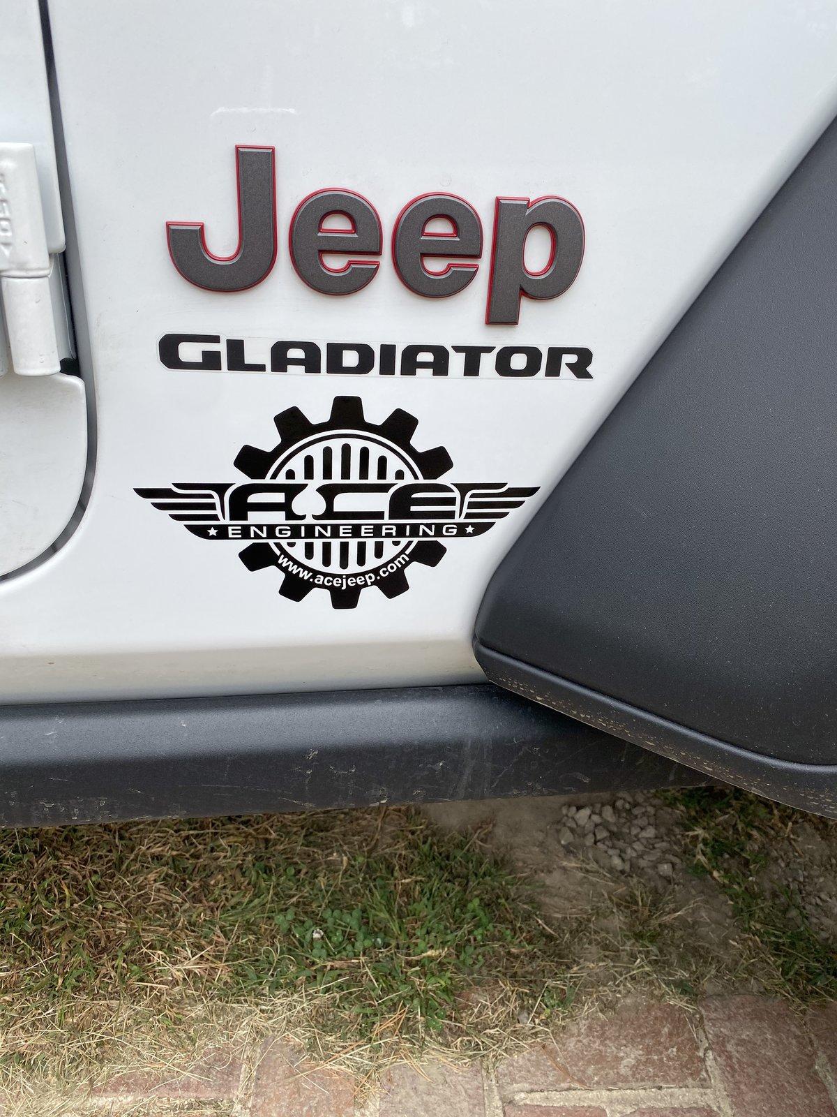 Jeep Gladiator JT Gladiator Upper Decker Hinged Cargo Basket Now Available! D566237C-0710-404E-A624-35190224A457
