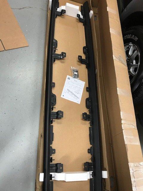 Jeep Gladiator JT Rubicon Rock Rails IMG_7796