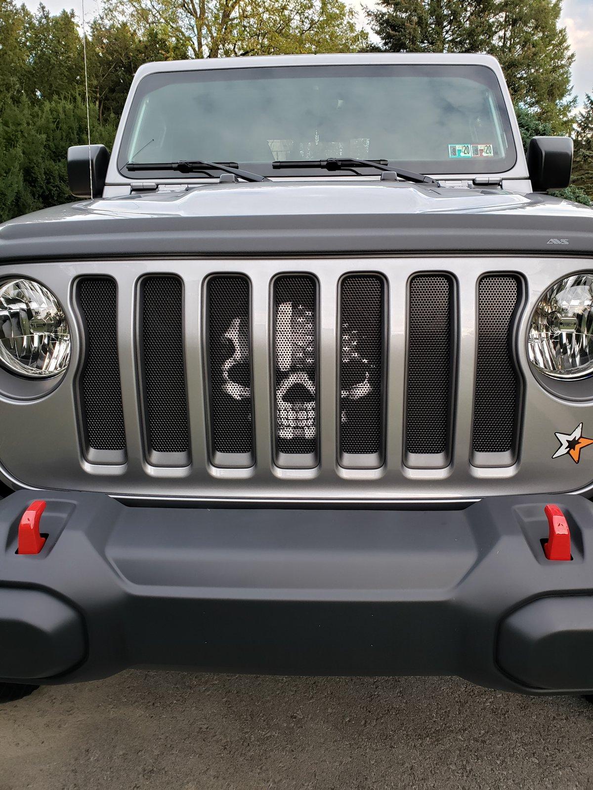 Jeep Gladiator How wide is your grille insert? 20191008_180110