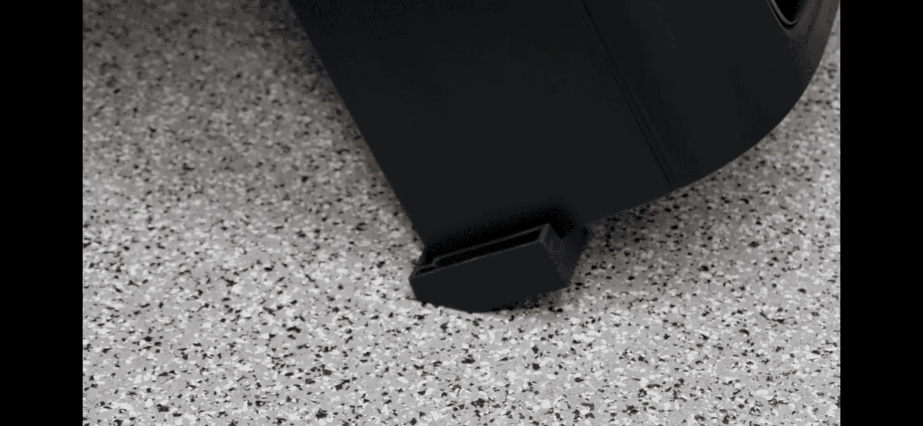 Jeep Gladiator Rubber things in the side of the freedom top bag 7136E63B-9E37-4141-A21A-D606659659C8