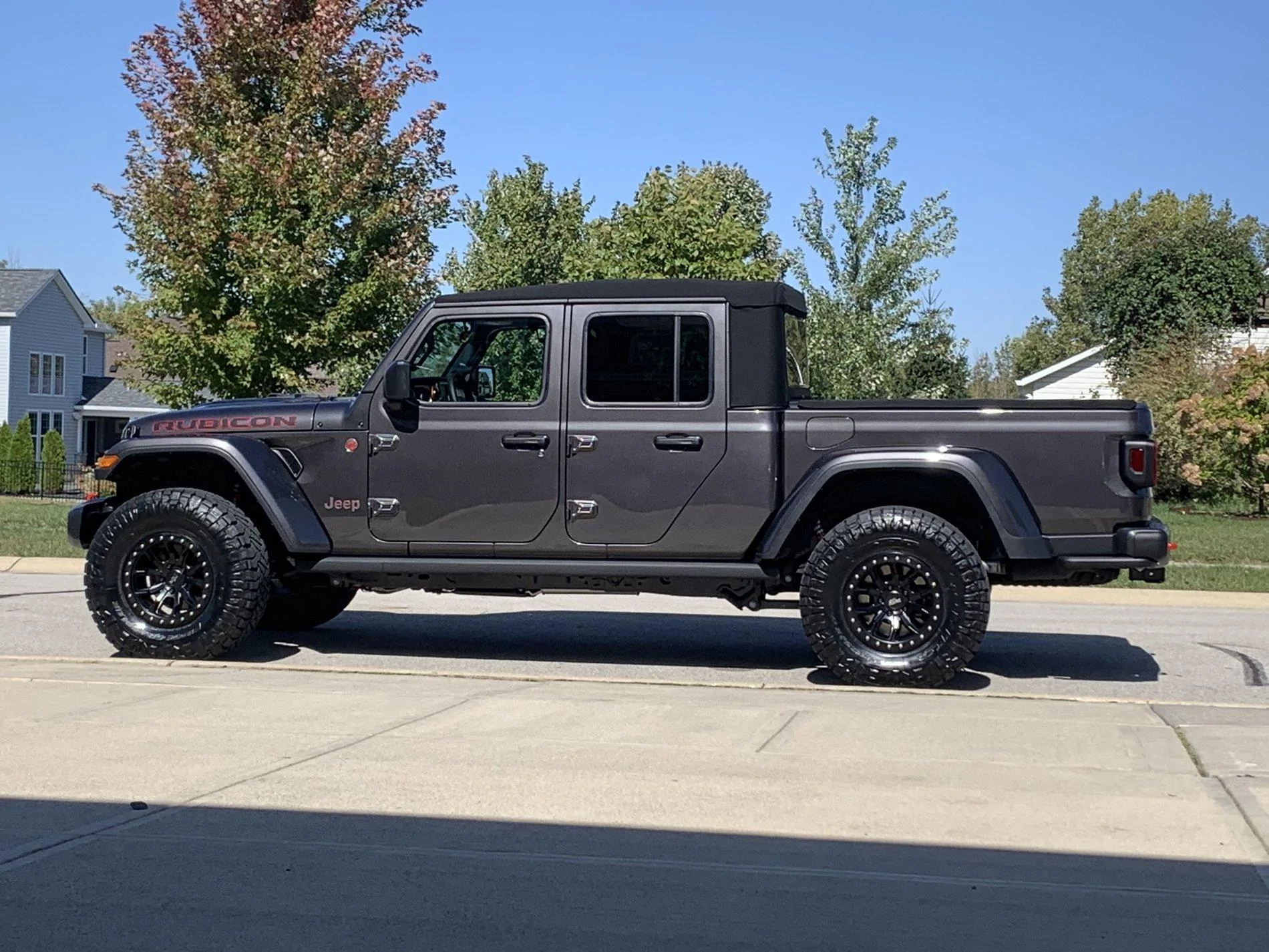 Jeep Gladiator GRANITE CRYSTAL JT Gladiator Club E2DAD4B6-16F5-4E84-87E8-234EAFF90E8C