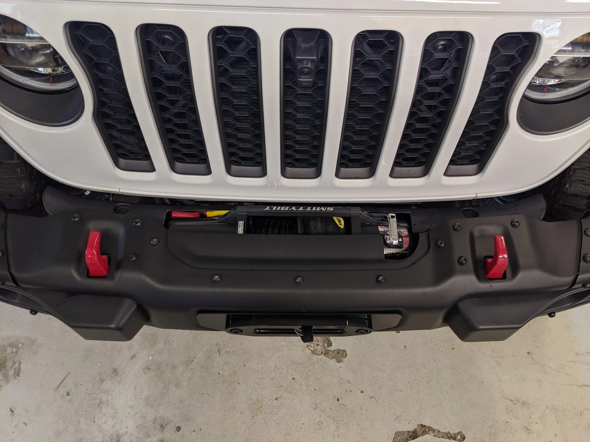 Jeep Gladiator Winch install without wire box bumperplate1