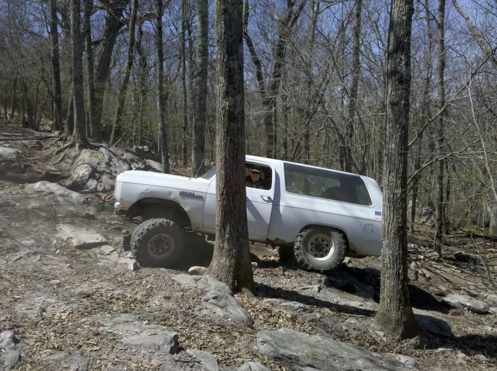 Jeep Gladiator So I need a crash course in off-roading and drive modes. knKW92q