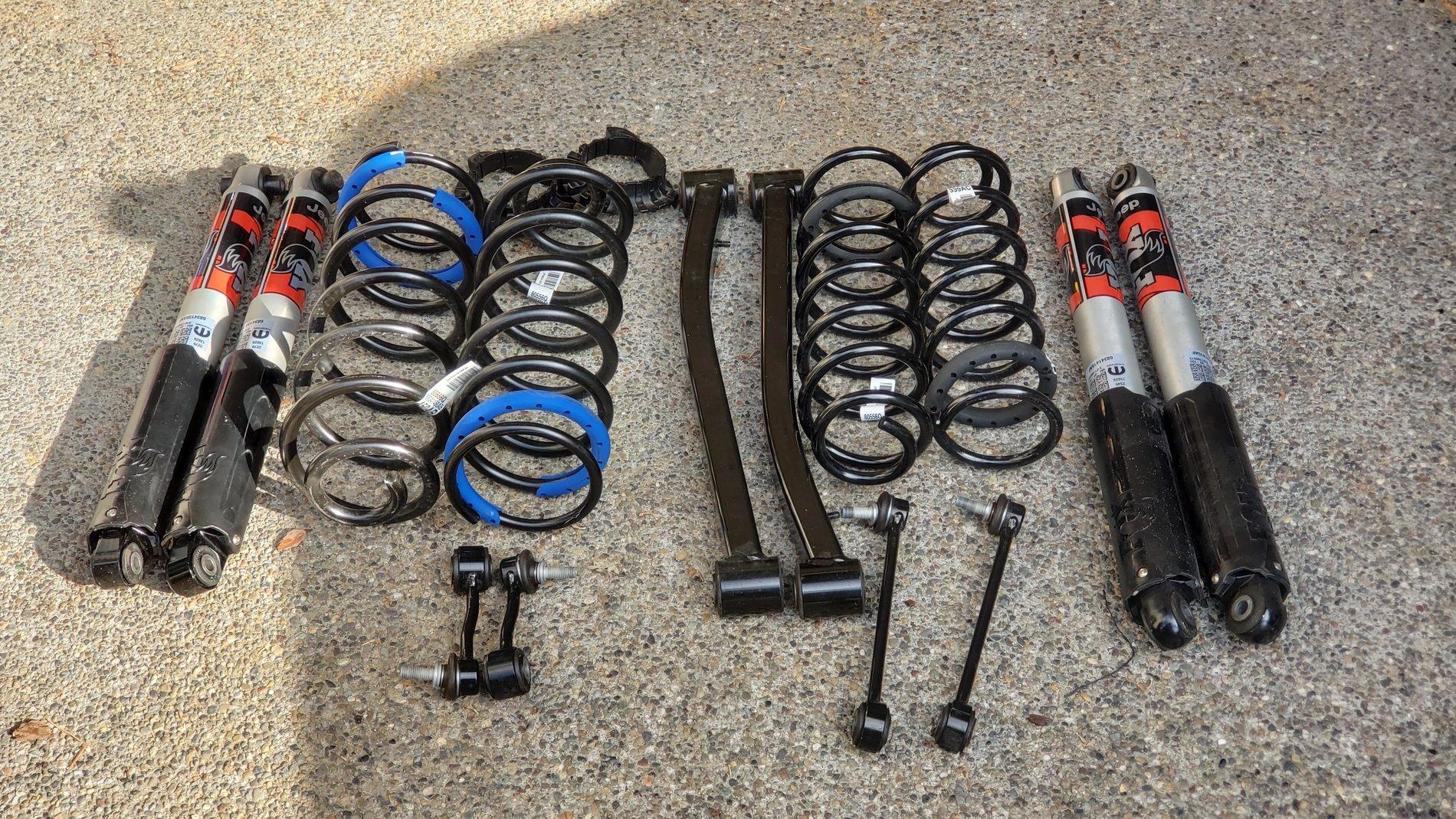 Jeep Gladiator Factory Rubicon Suspension takeoffs 20191013_152726