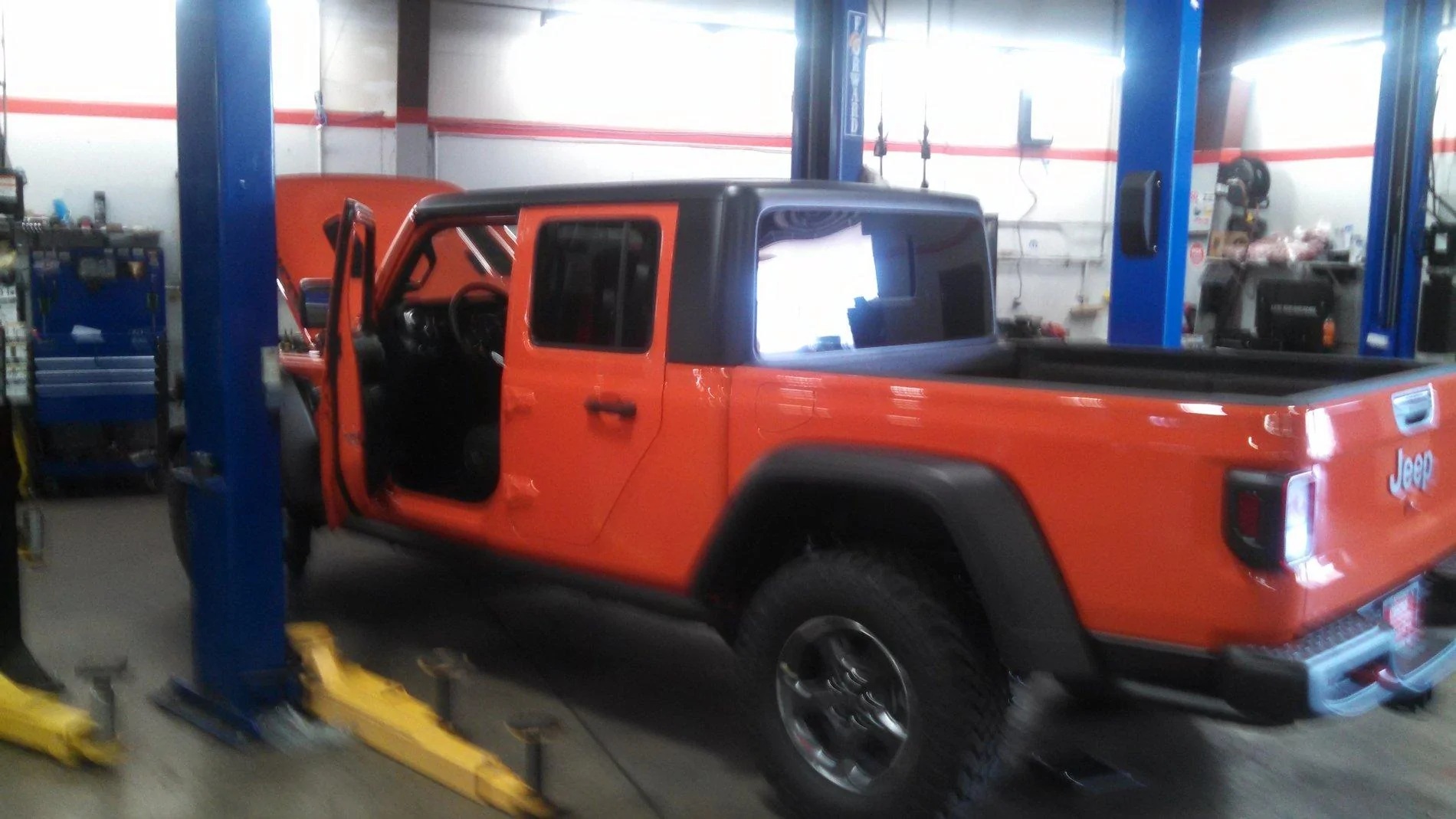 Jeep Gladiator Gladiator Window Sticker and Build Sheet Order Tracking IMG_20191014_124421_822