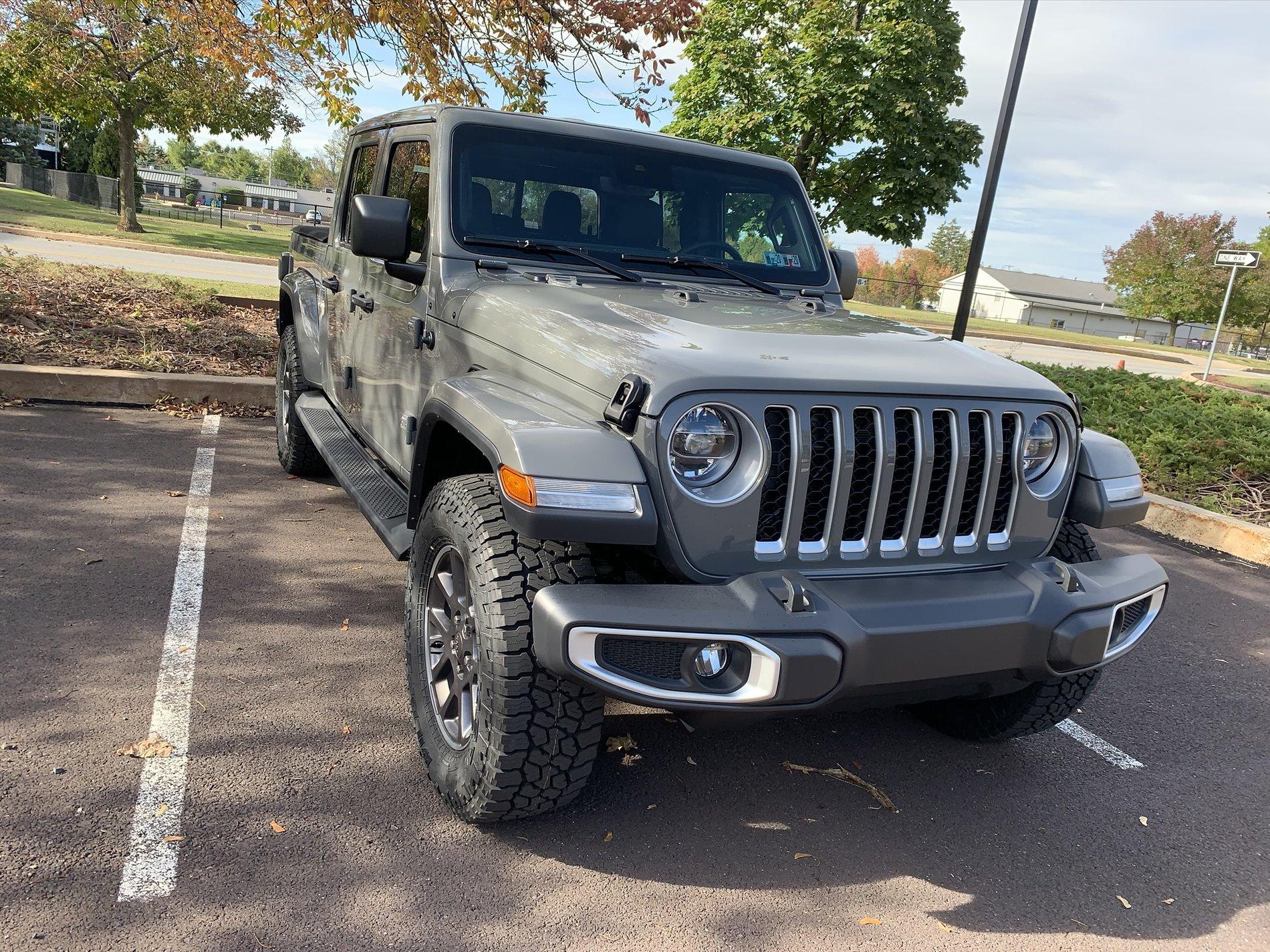 Jeep Gladiator Manual Transmission Club 11AD7321-C74C-42F7-B984-36787E8E56ED