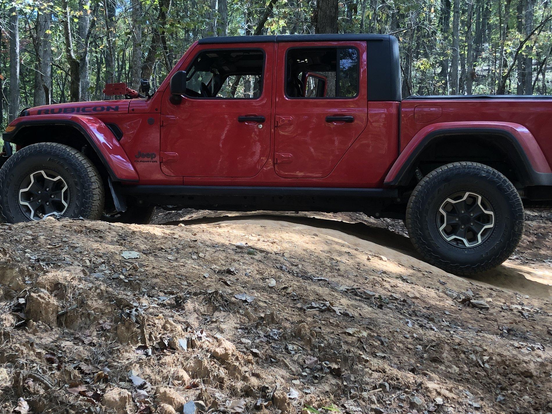 Jeep Gladiator North Carolina EB10B0DB-A8DE-4B3C-AA97-C7A2EFB471B7