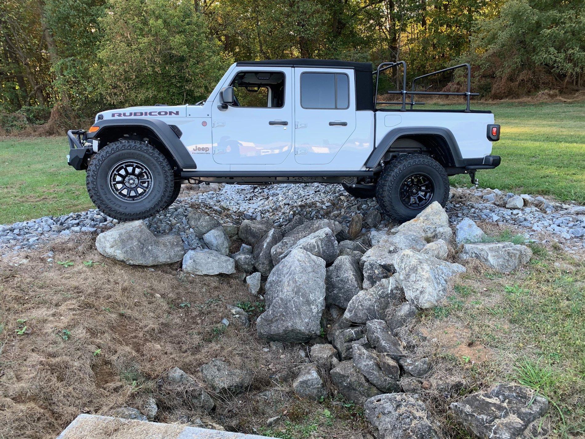 Jeep Gladiator Family build but my son might be too young... IMG_0633