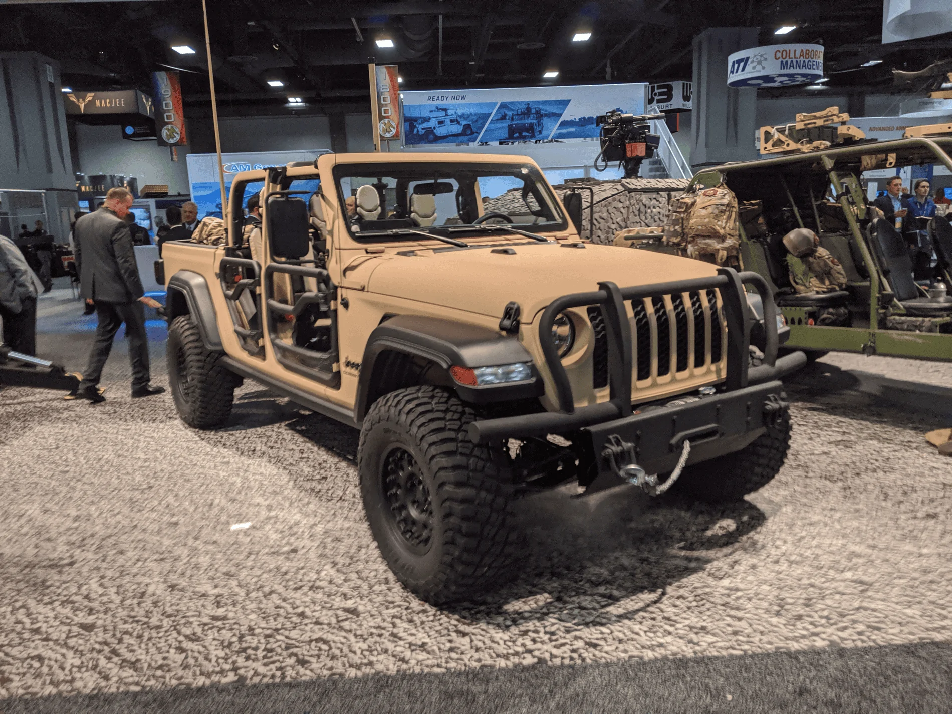Jeep Gladiator Jeep Gladiator XMT Light Tactical Vehicle announced by FCA and AM General upload_2019-10-15_18-41-52