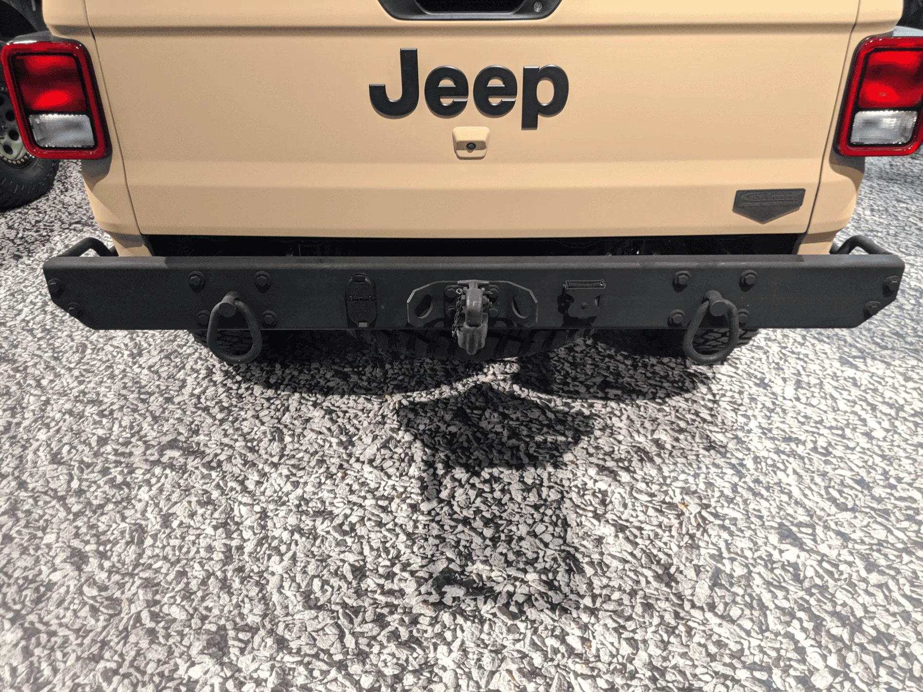 Jeep Gladiator Jeep Gladiator XMT Light Tactical Vehicle announced by FCA and AM General upload_2019-10-15_18-45-22