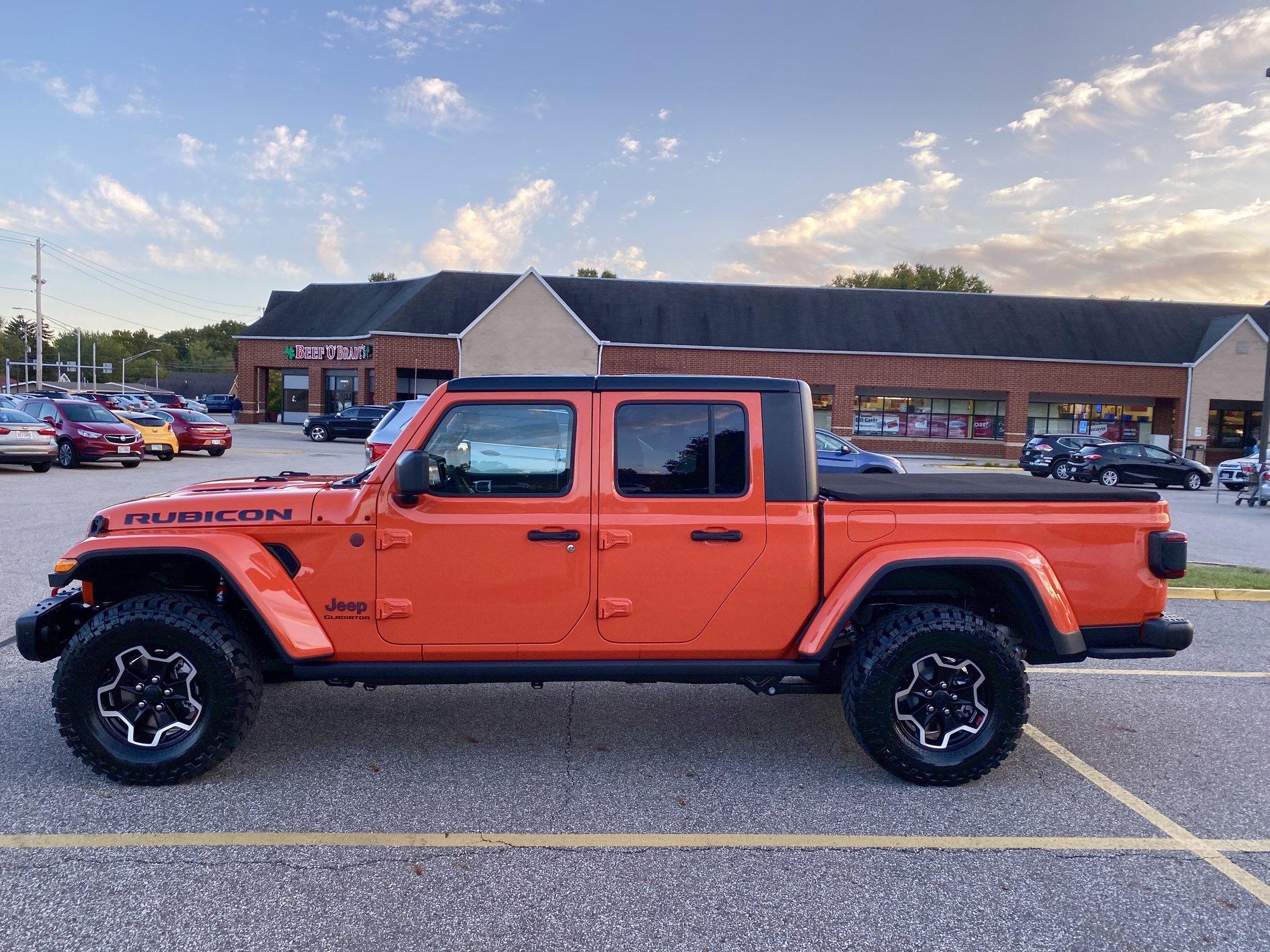 Jeep Gladiator PUNK'N Gladiator JT Club 1AB7F8F1-4BDB-48F0-9026-783D48877B65