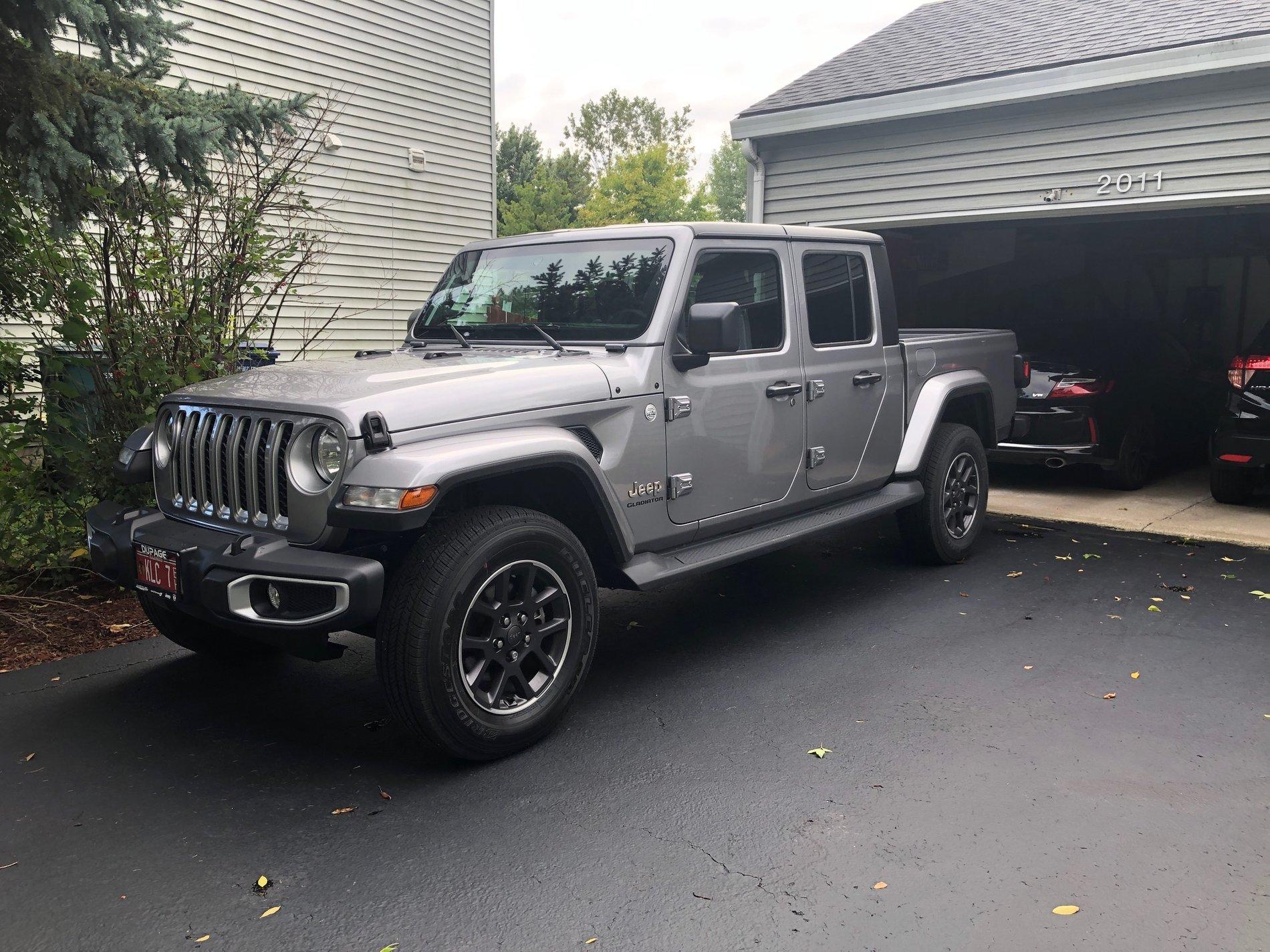 Jeep Gladiator What JT owners live in the Midwest states?  Check in. 59140020950__31D6072C-AA6C-44D2-A26D-9F7641120EAD.JPG