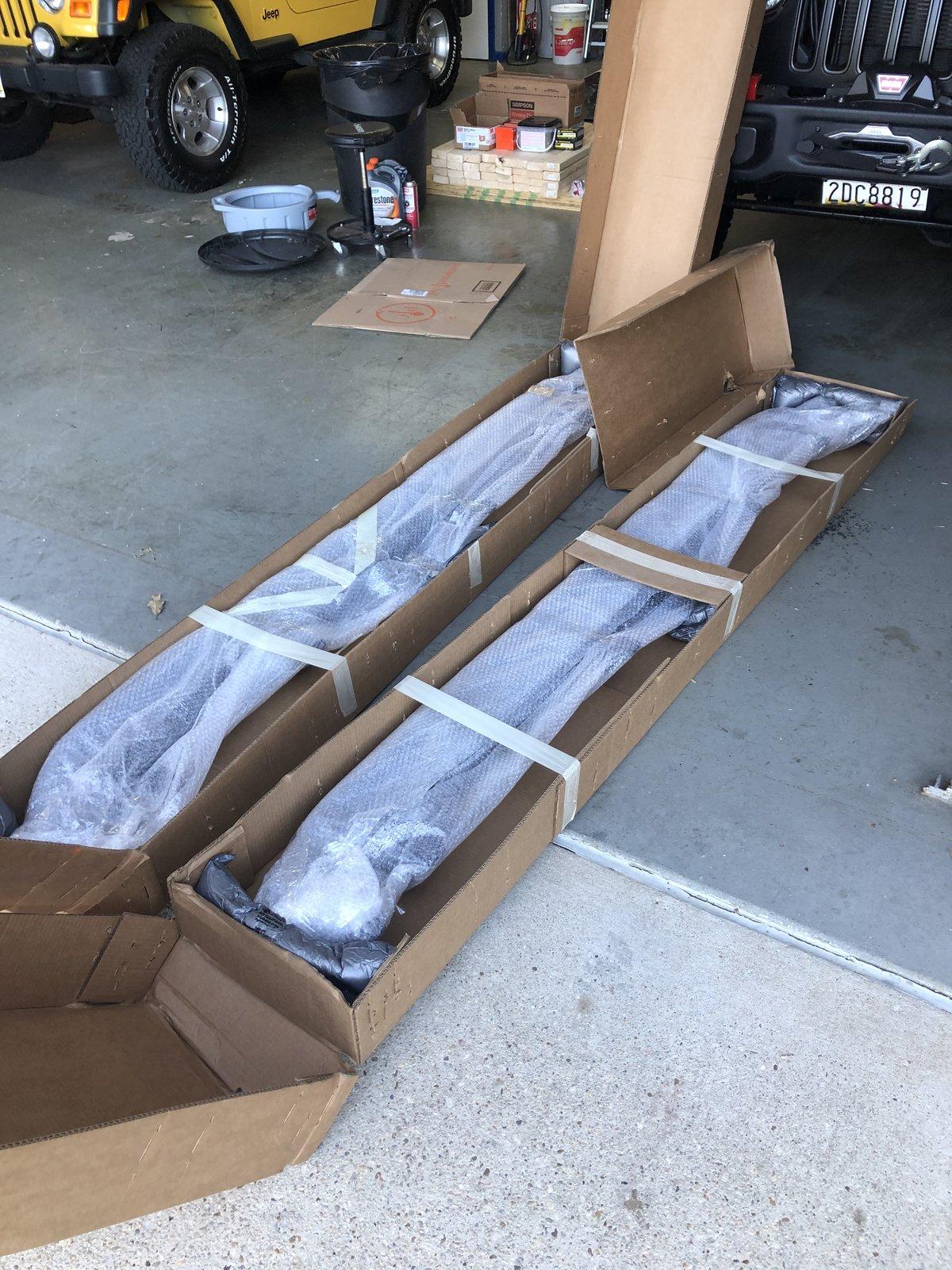 Jeep Gladiator Install and review of RockHard 4X4 Rails 80A5E7E2-D33D-443F-87E5-2894C14E5AA6