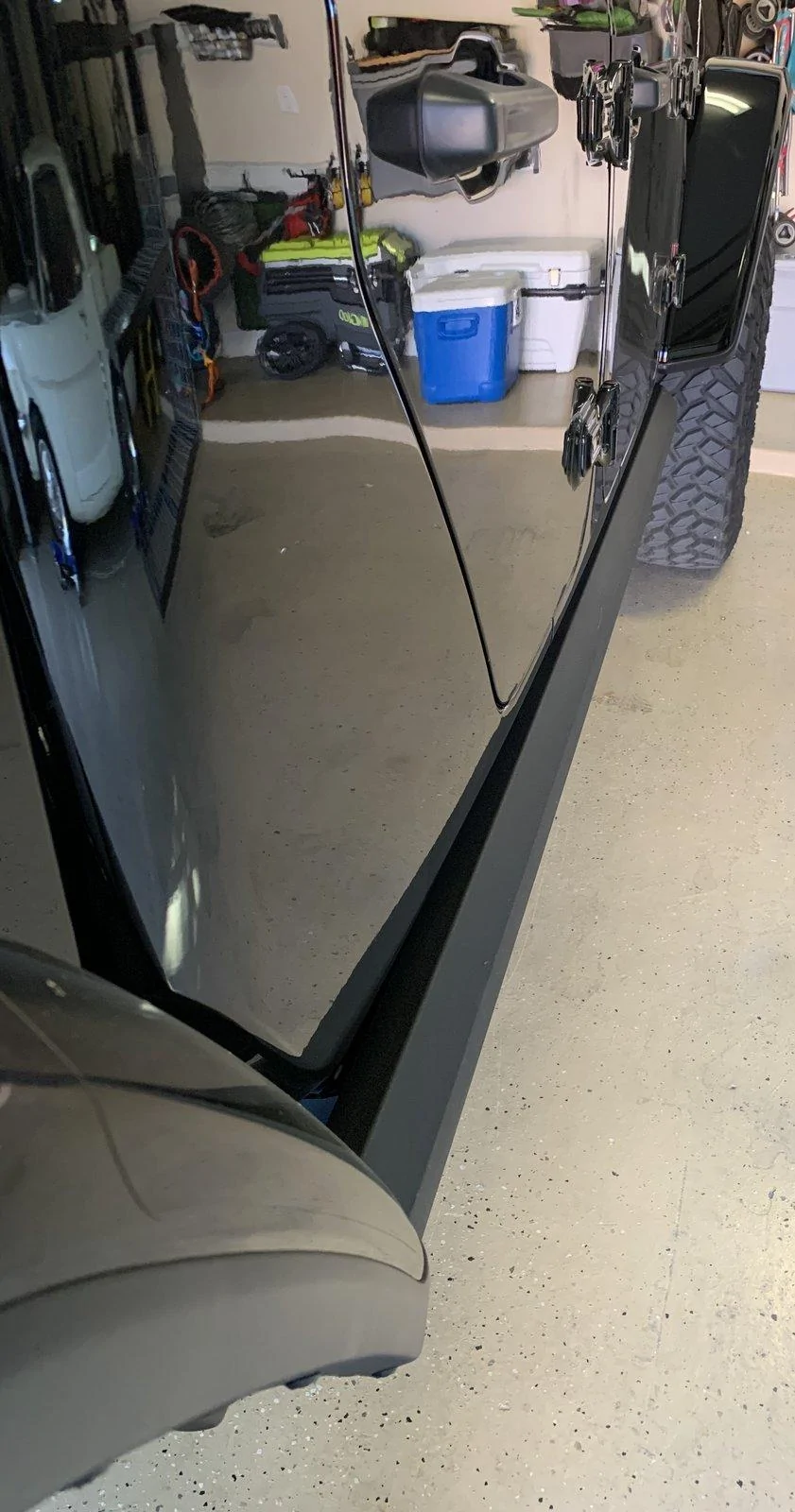 Jeep Gladiator Amp research power step XL IMG_0243
