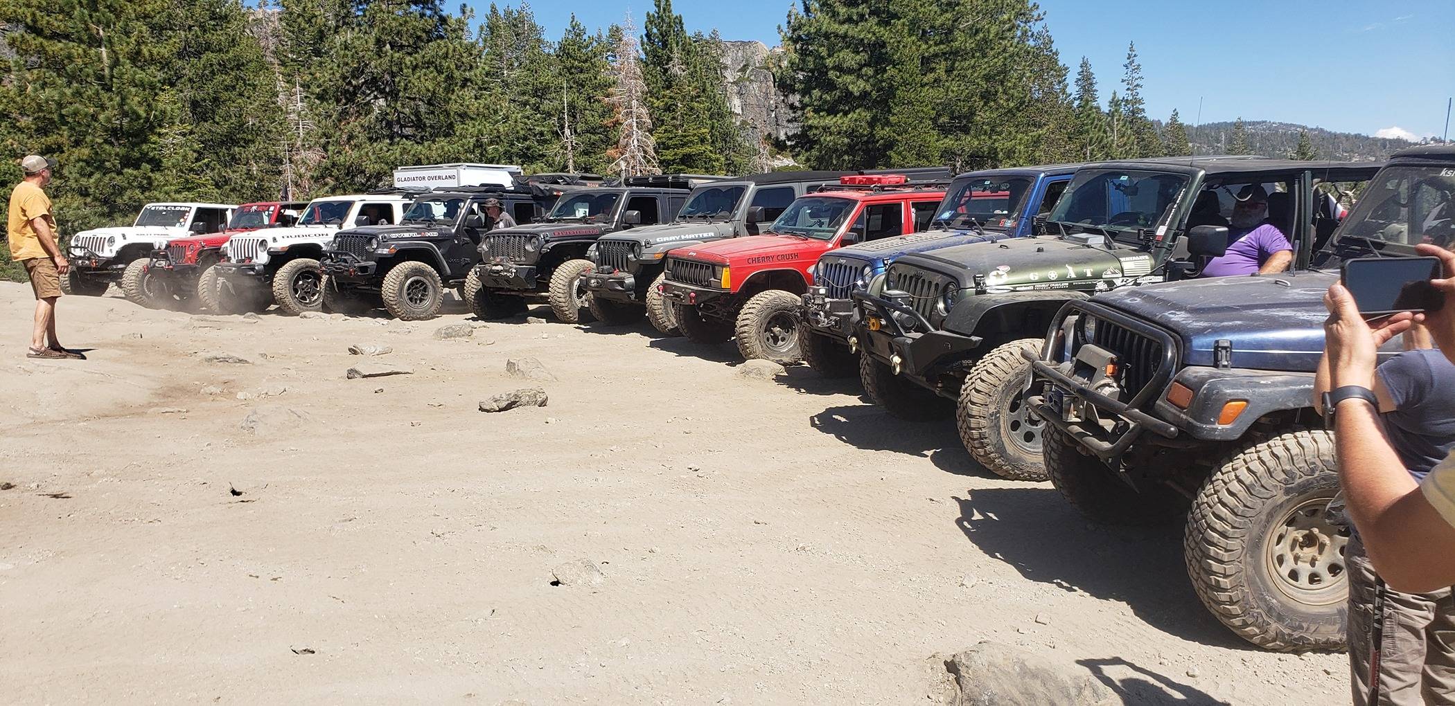Jeep Gladiator Jeeps Parking Next To Jeeps 20230719_154505