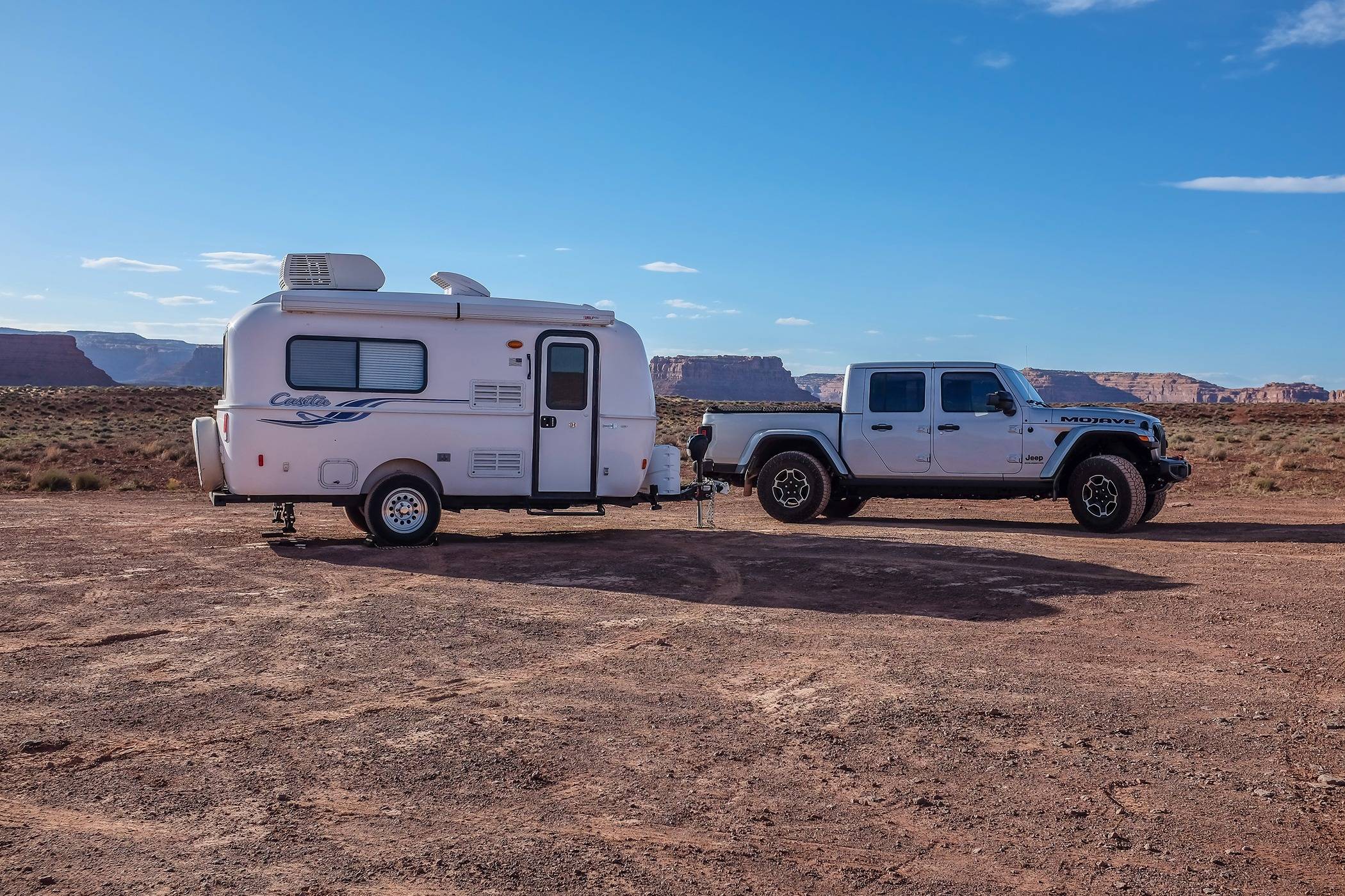 Jeep Gladiator Valley of Gods, buttes and more buttes. ValleyoftheGodcasitafuji-2