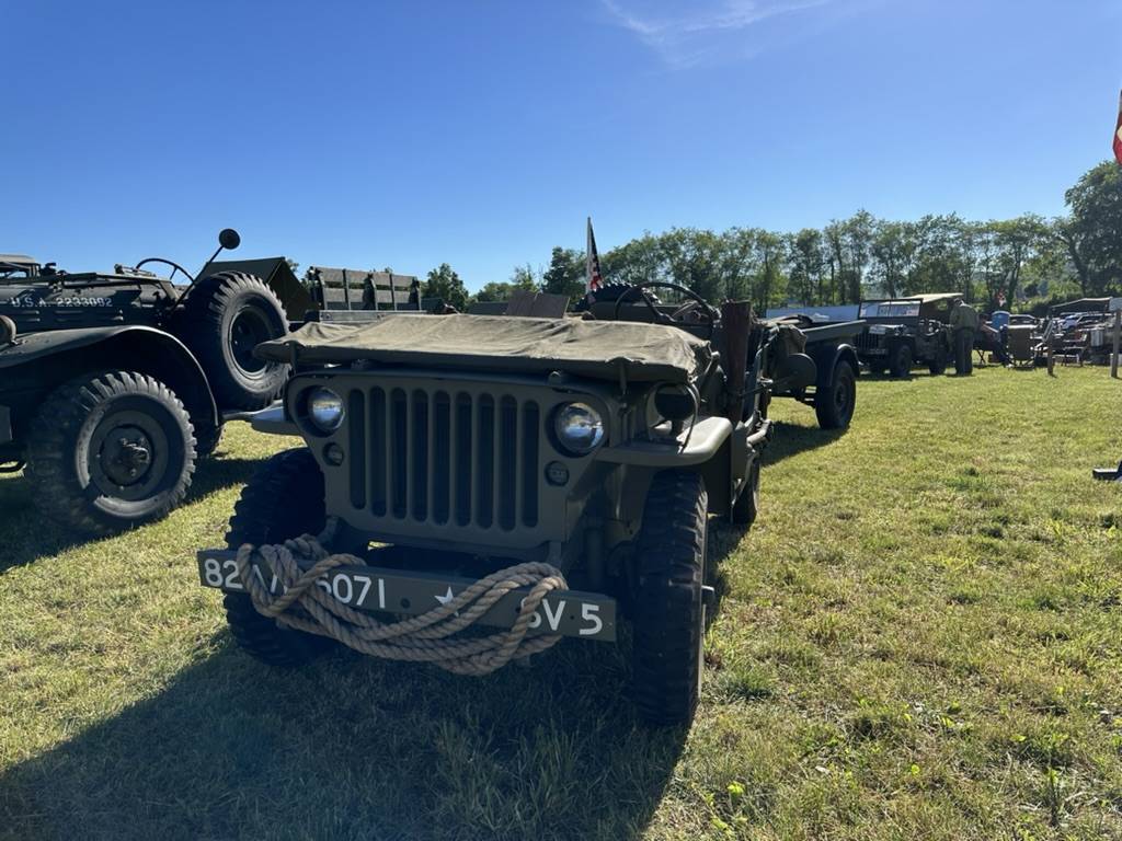 Jeep Gladiator Pics From The Bantam Jeep Festival E7CAB029-FE62-42B5-9327-22C220734322_1_105_c