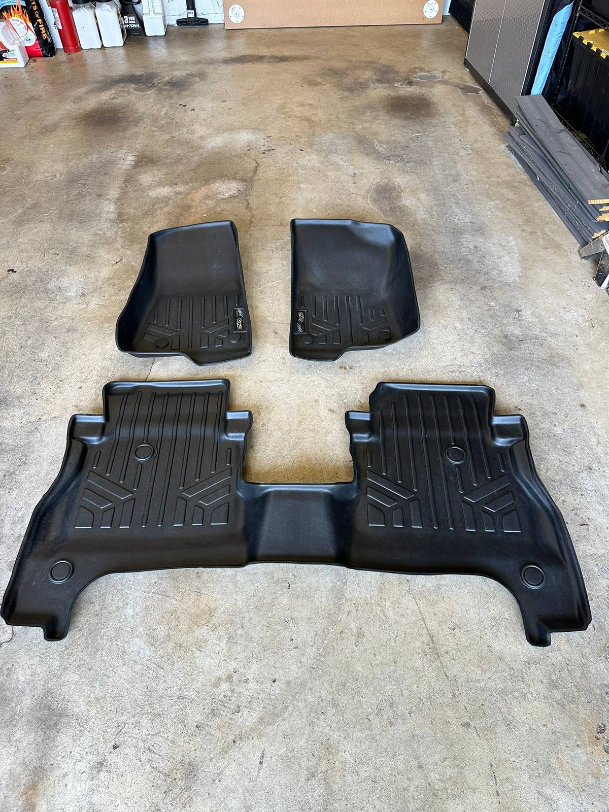 Jeep Gladiator Maxliner Floor liners Front and Rear IMG_1938.JPEG
