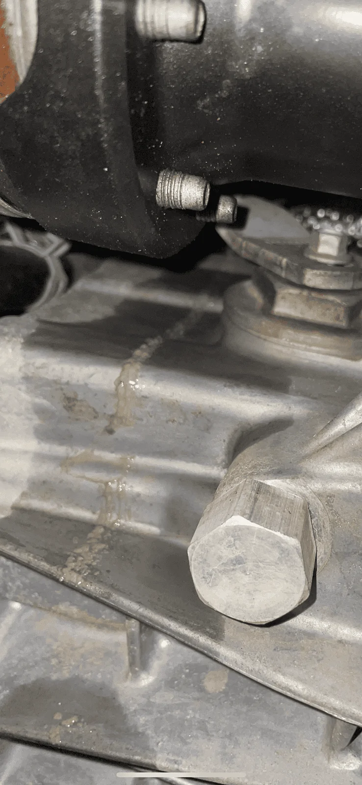 Jeep Gladiator Uh oh here we go! Green fluid 2BB46564-71FD-4902-A1B8-B0309B39E503