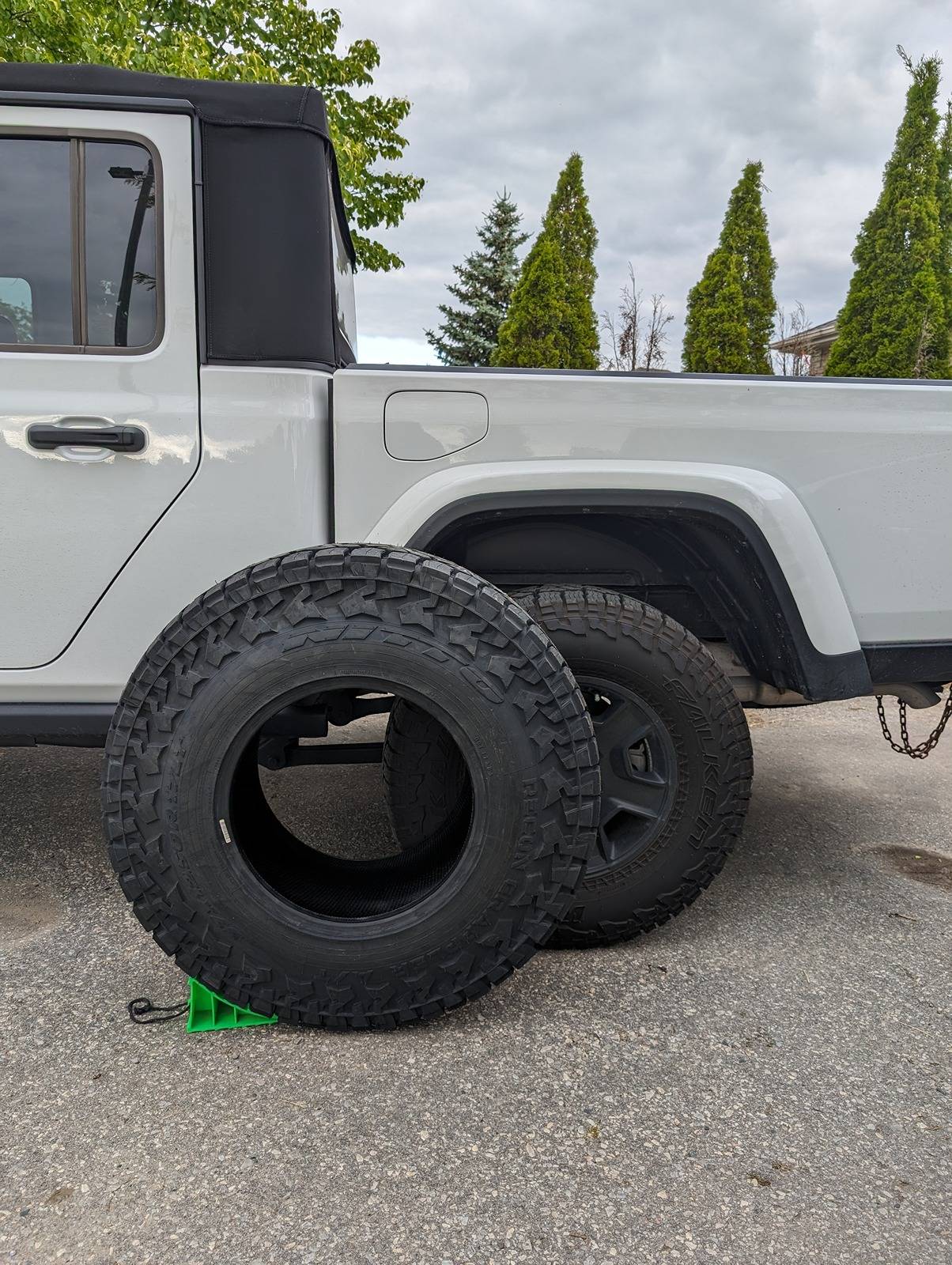 Jeep Gladiator Method 703 -12 offset. Need pics! PXL_20240611_222132681