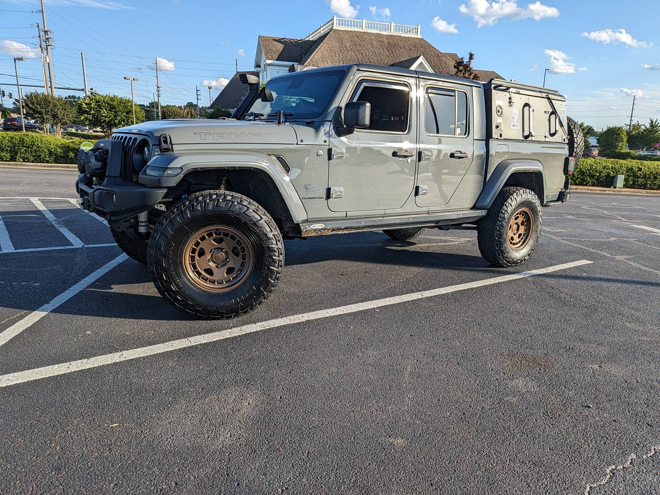 Jeep Gladiator Tango, the 2020 Gladiator "Overland" PXL_20240529_231205231