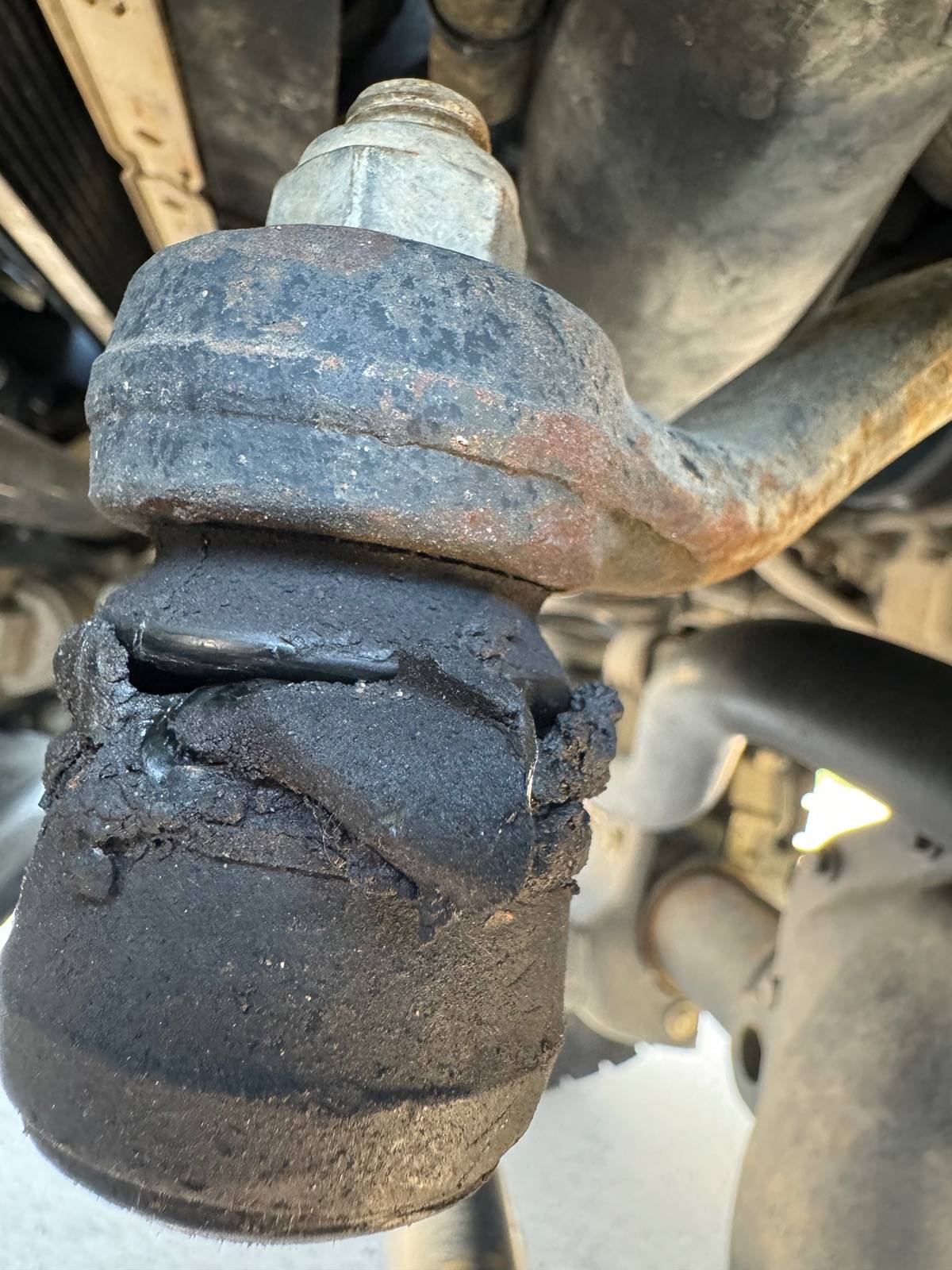 Jeep Gladiator Help front end problem! IMG_4757