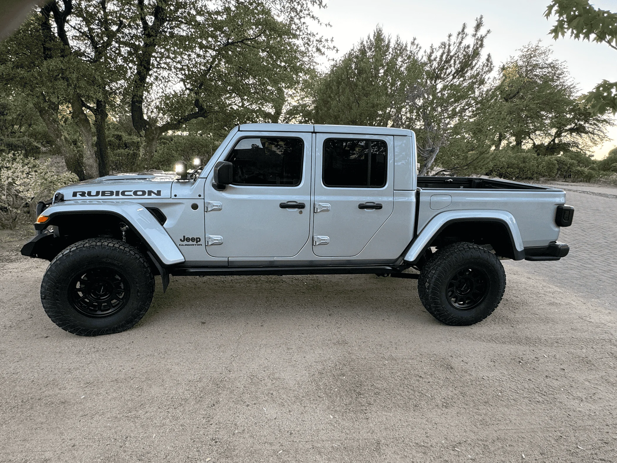 Jeep Gladiator Looking for new 35 tires for my new gladiator tempImageuiJfpV
