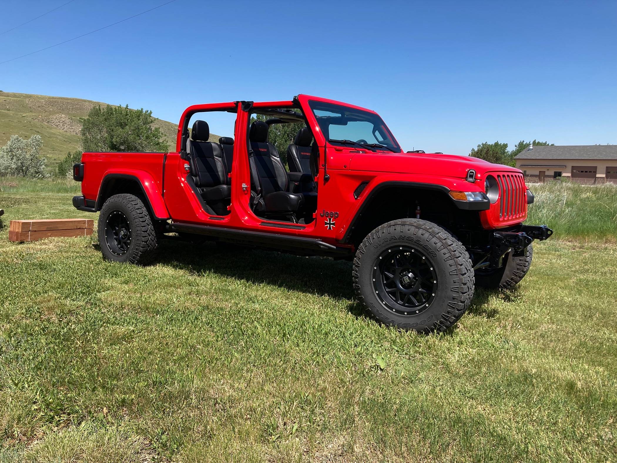 Jeep Gladiator Looking to lift my gladiator sport s IMG_0731