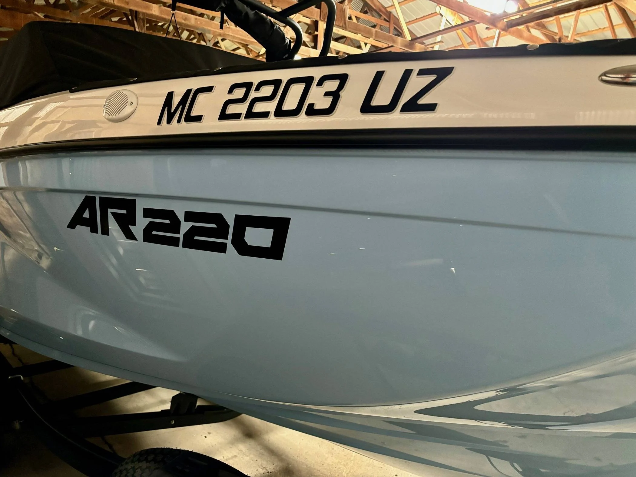 Jeep Gladiator Brought the new boat home std side Registration numbers JBP only