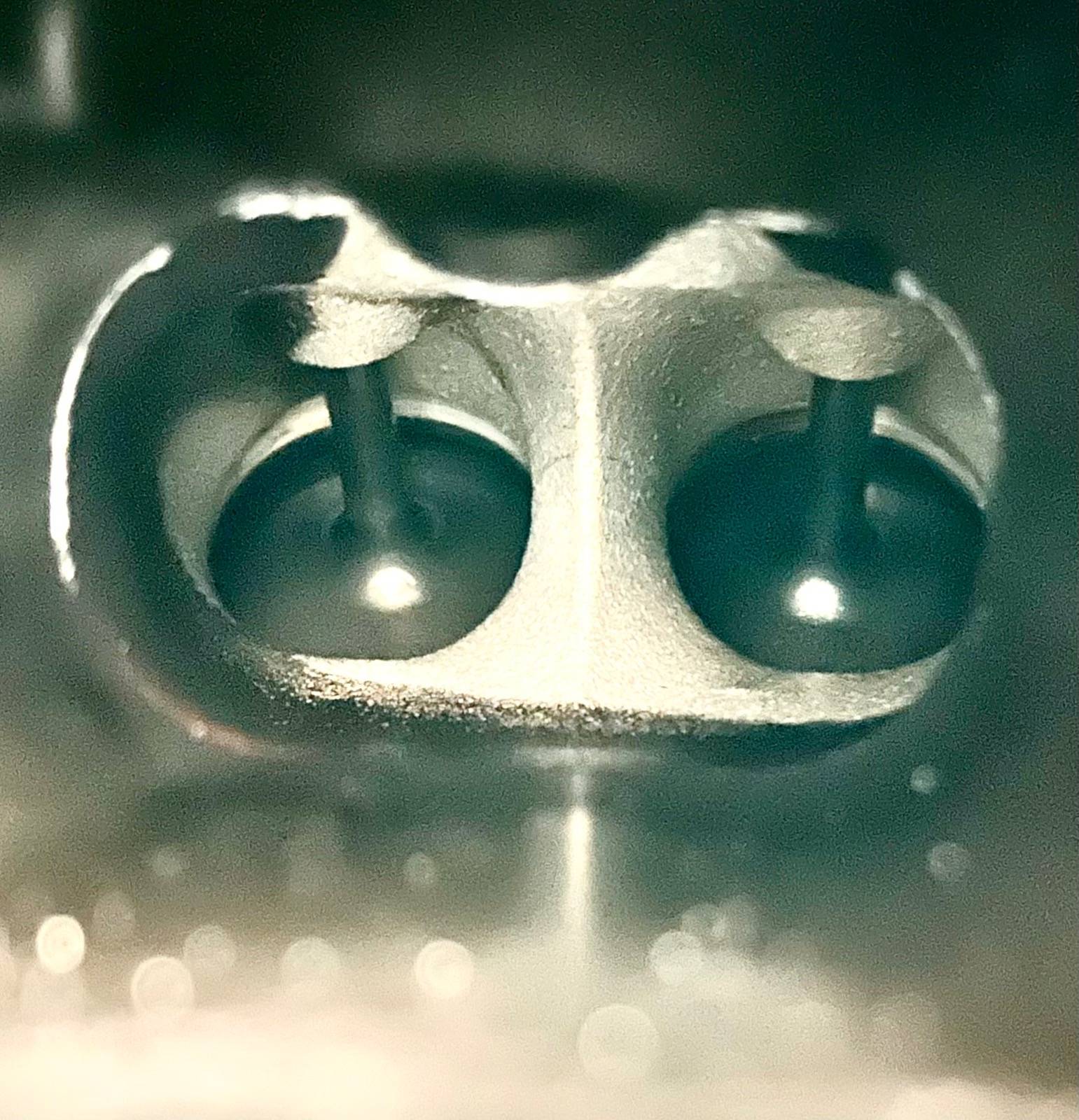 Jeep Gladiator Oil in PCV make up air tube IMG_2612