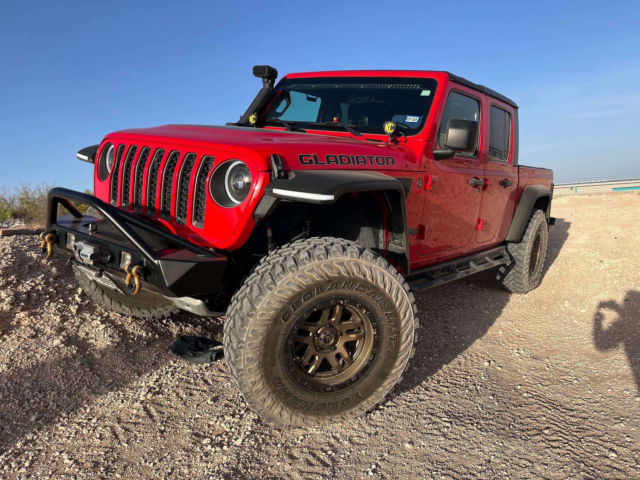 Jeep Gladiator CAN I ADD USEABLE CLEARANCE WITH AFTERMARKET FENDERS ON MY JT ?? IMG_9883.JPG
