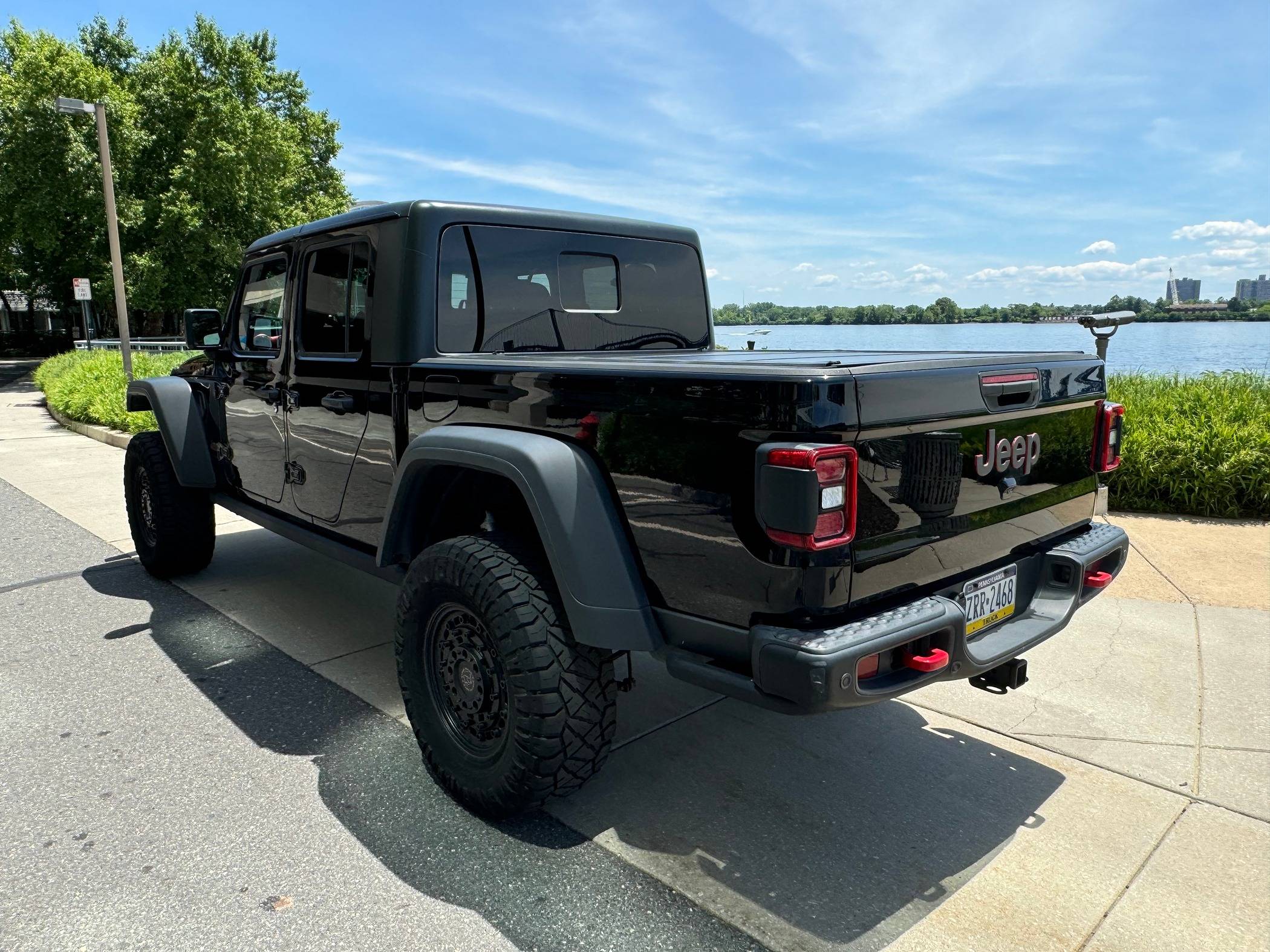 Jeep Gladiator 2021 Jeep Rubicon - 6 Speed Manual - $37,900 Photo Jun 16 2024, 12 34 01 PM