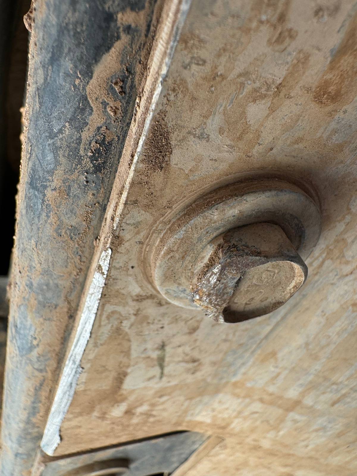 Jeep Gladiator Mangled skid plate bolts? IMG_4384