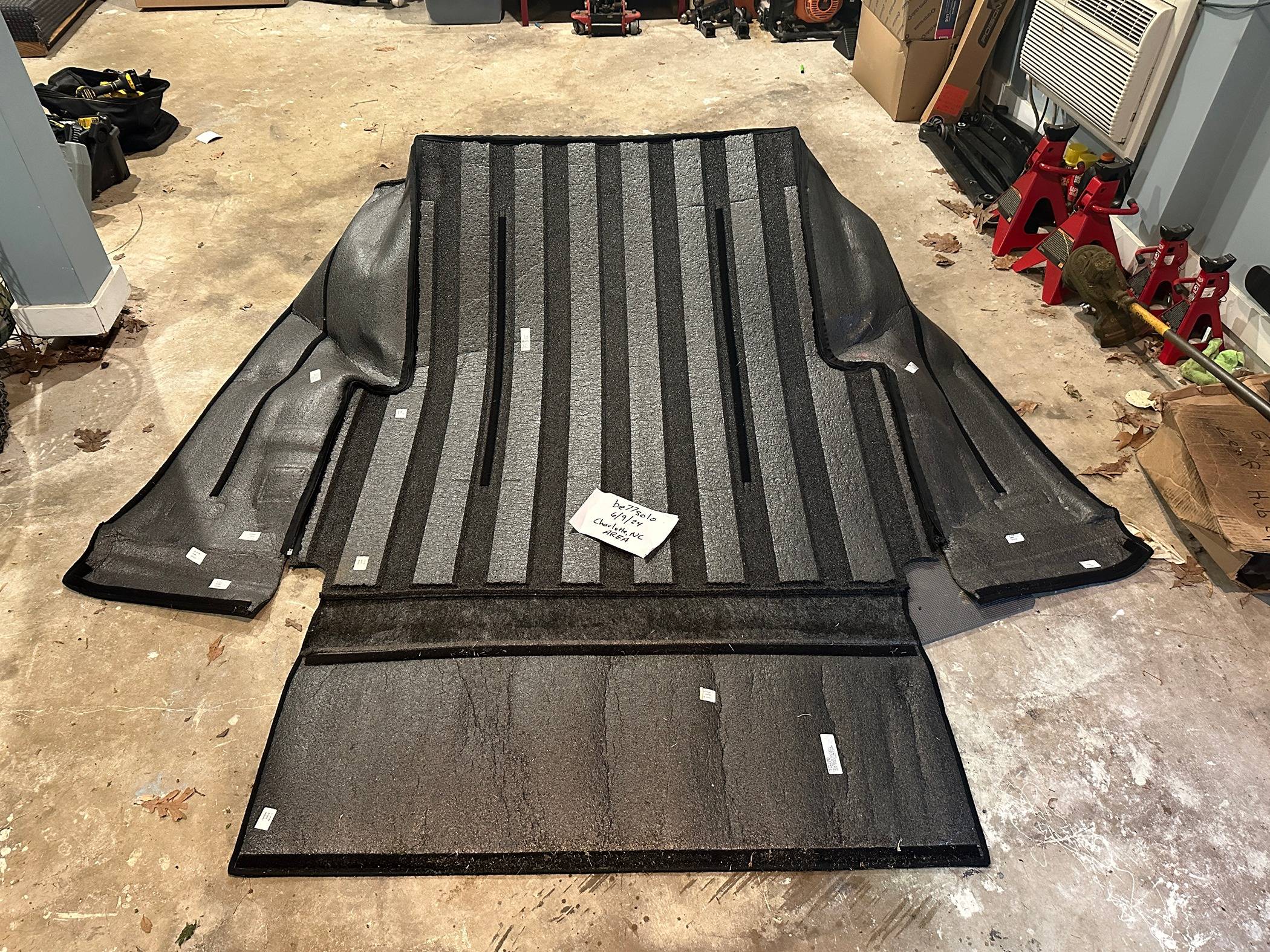 Jeep Gladiator Full BedRug Liner lightly used w/ NEW INSTALL KIT 20240609_230633370_iOS