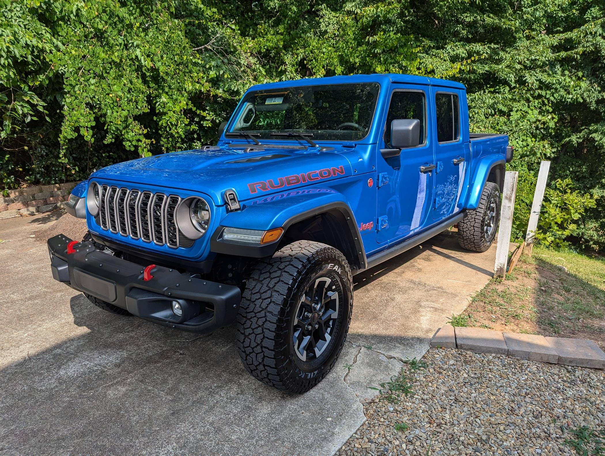 Jeep Gladiator Yet another new owner!  24 Blue Rubicon X 1000002677