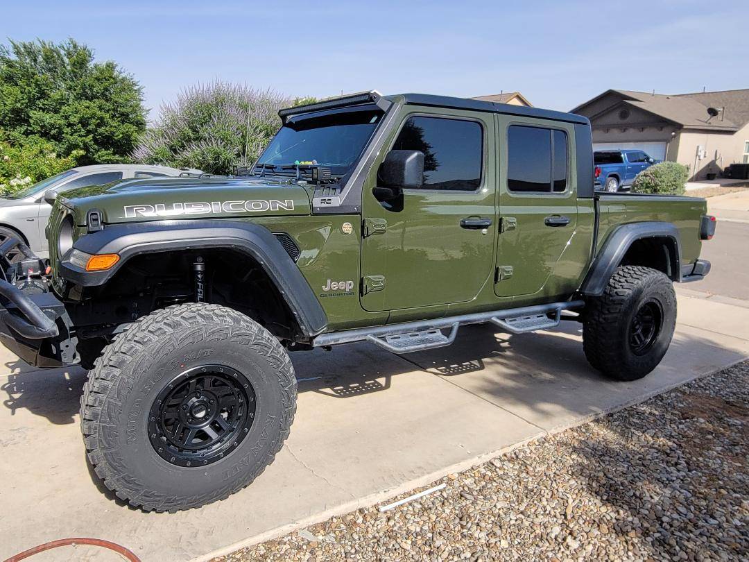 Jeep Gladiator SARGE GREEN Gladiator club Truck RL