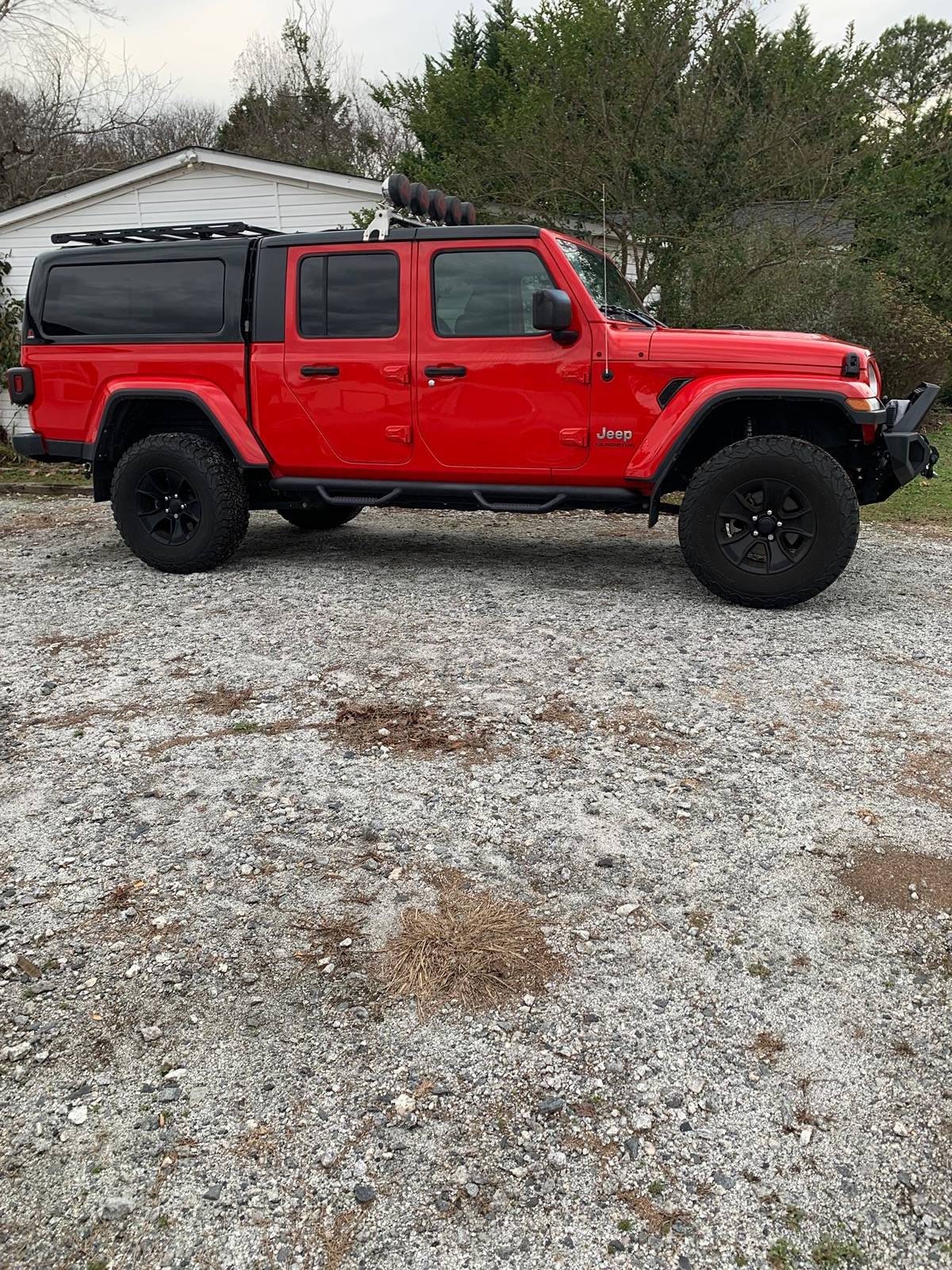 Jeep Gladiator ARE and LEER fiberglas canopies IMG_3188