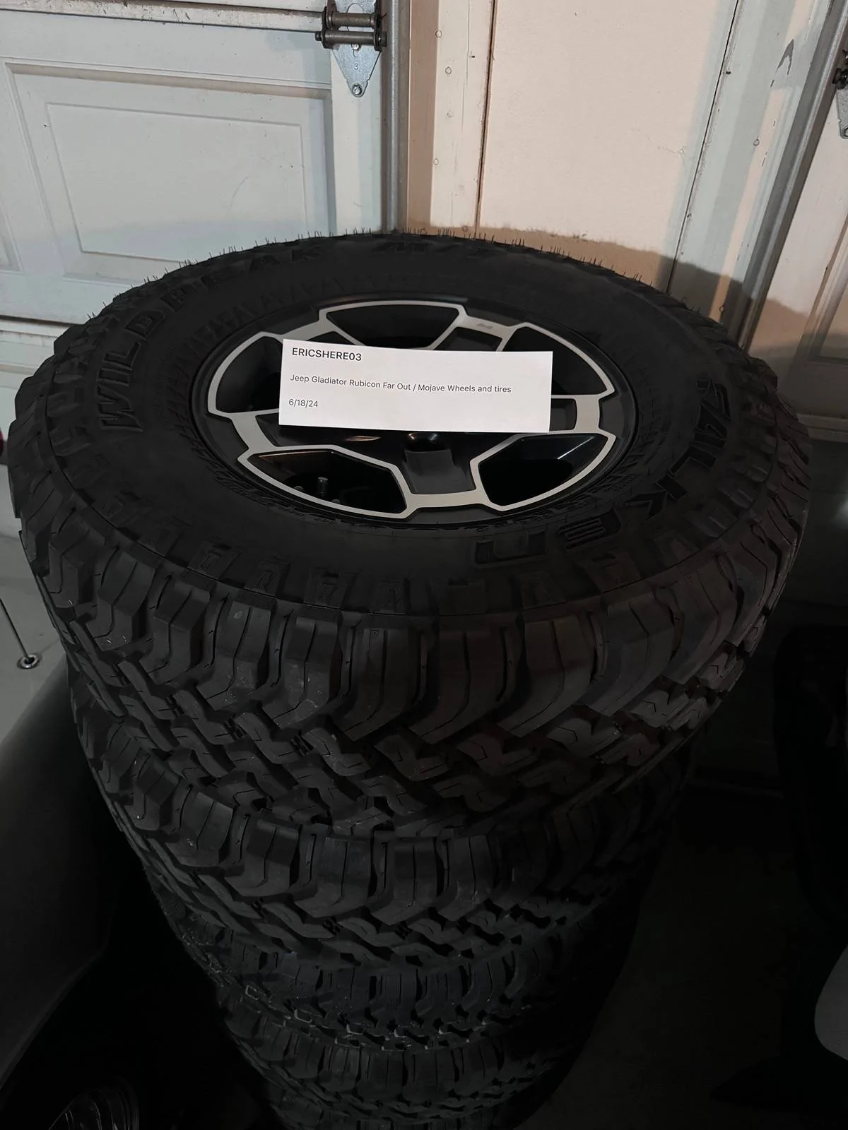 Jeep Gladiator 2023 Far Out Rubicon or Mojave Wheels with Falken MT01 IMG_9047