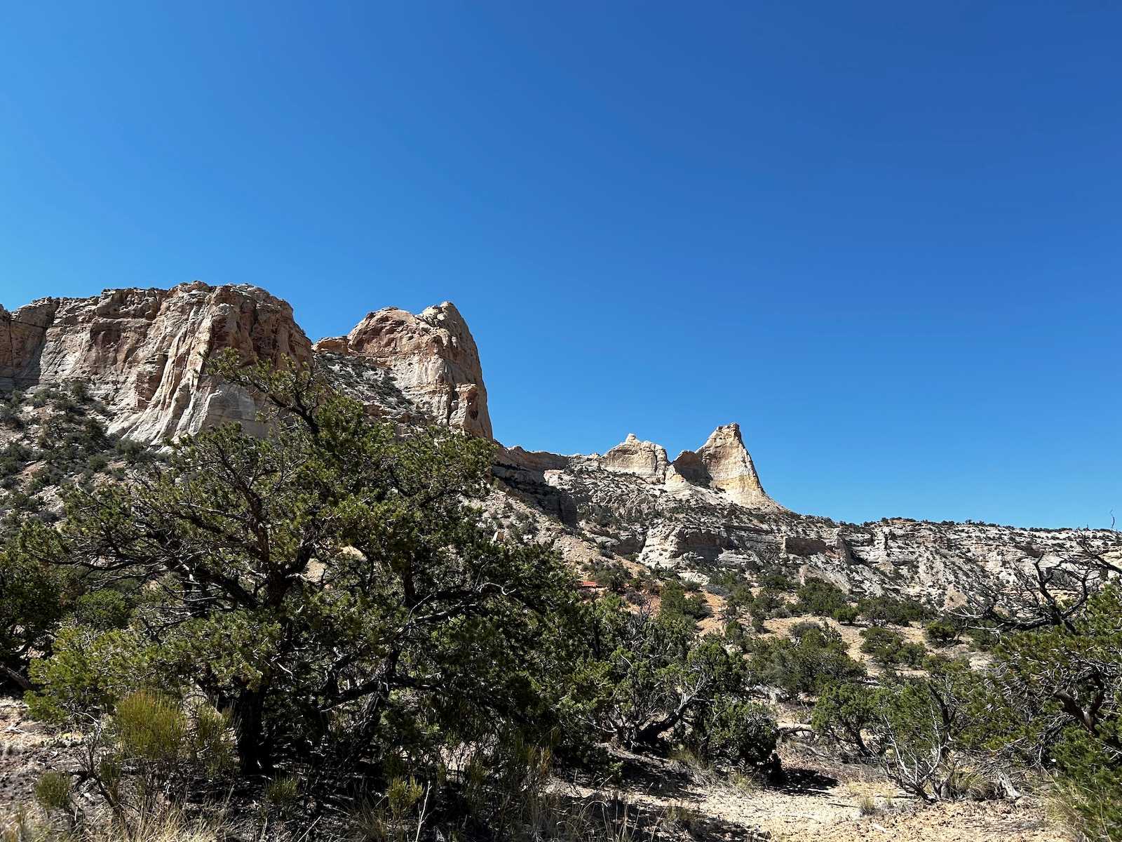 Jeep Gladiator Red Rock 4-Wheelers Trail of the Month June 2024 1L