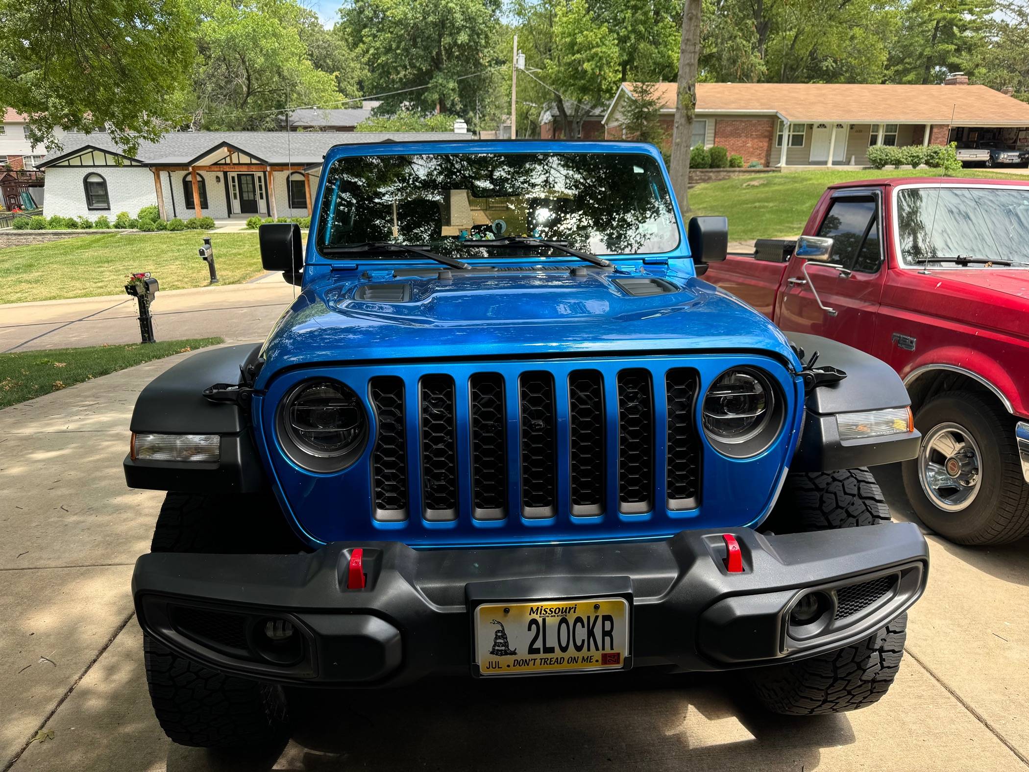 Jeep Gladiator Installed Amazon Led DRL/Turn signal lights today.  Very happy with them. IMG_4854