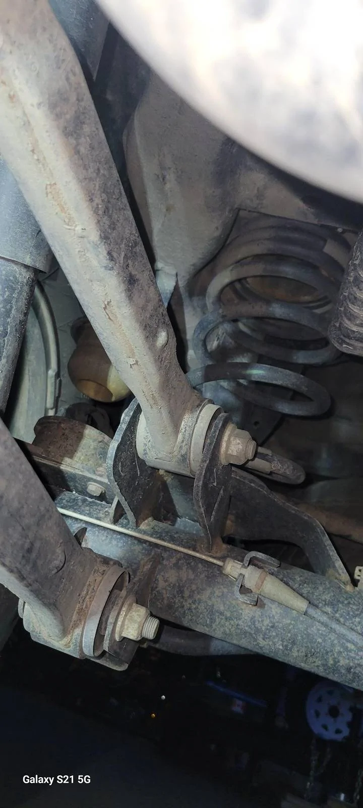 Jeep Gladiator Can you tell me whats factory/aftermarket in the pics? 222