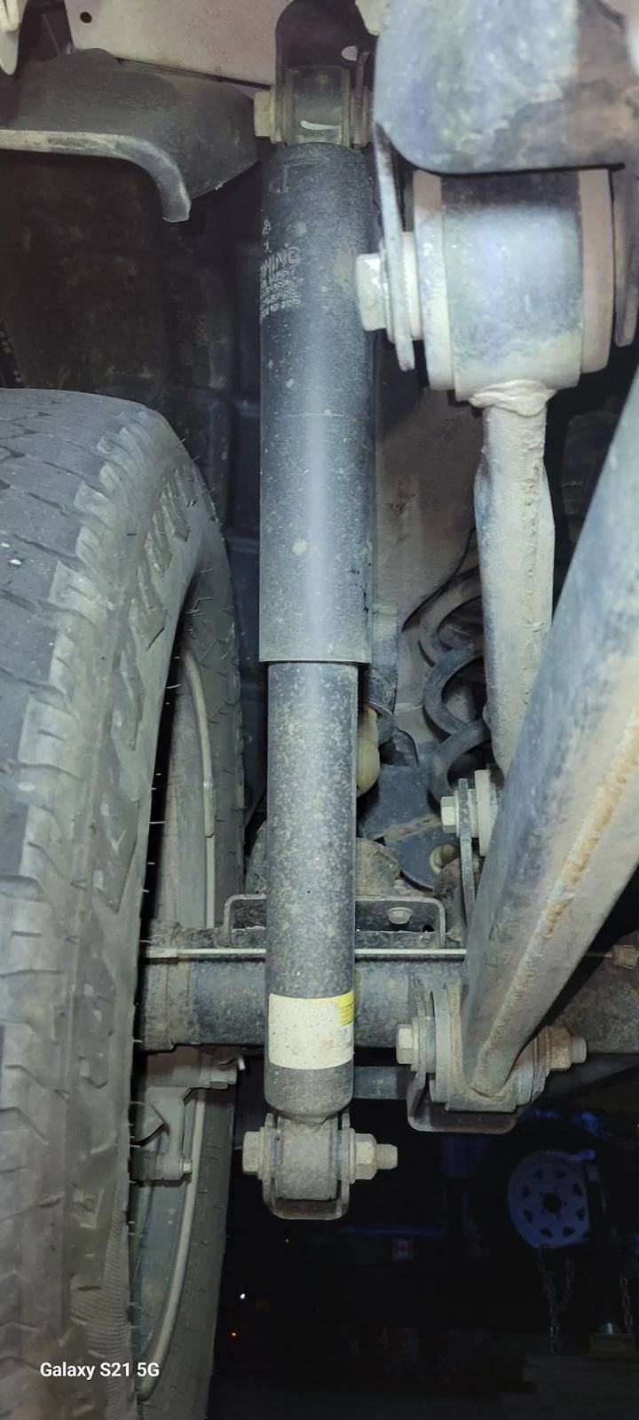 Jeep Gladiator Can you tell me whats factory/aftermarket in the pics? 111