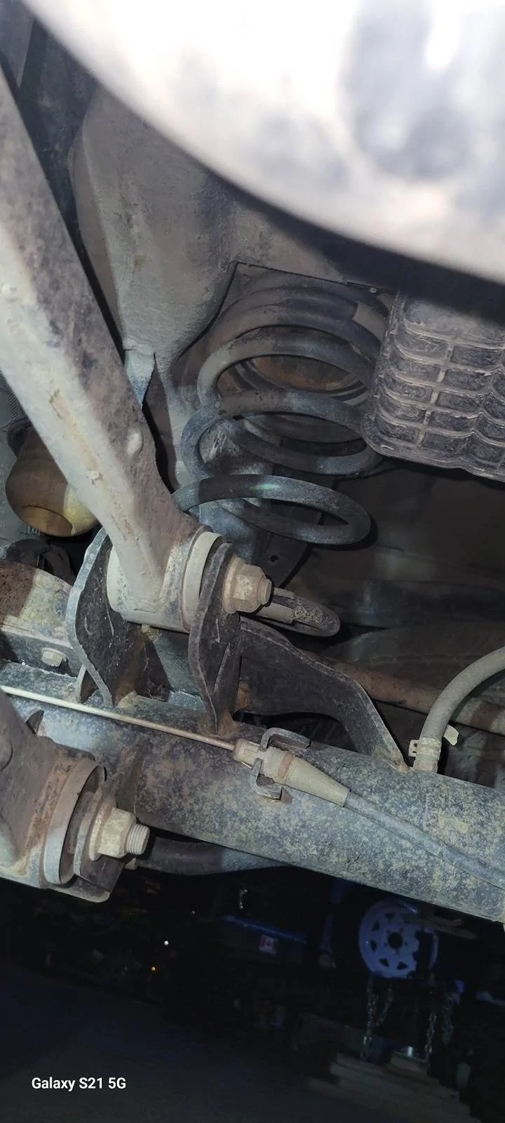 Jeep Gladiator Can you tell me whats factory/aftermarket in the pics? 333