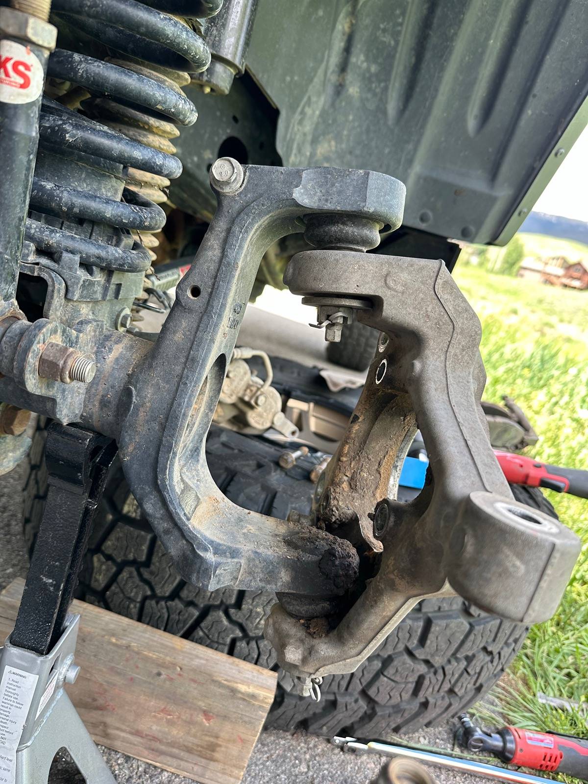 Jeep Gladiator Ball Joint/Knuckle Stuck IMG_9440