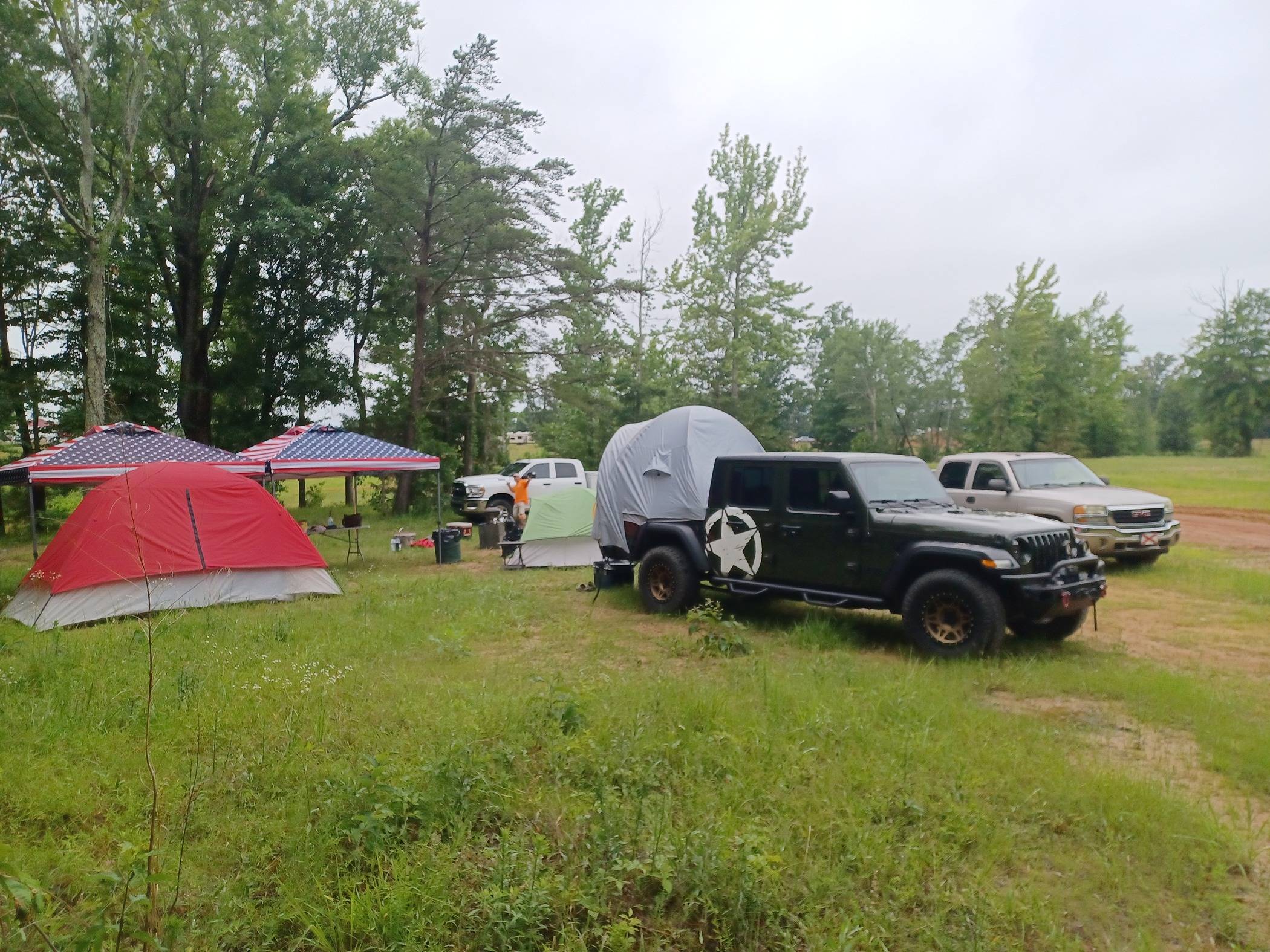 Jeep Gladiator Camping with your Gladiator 1000000897